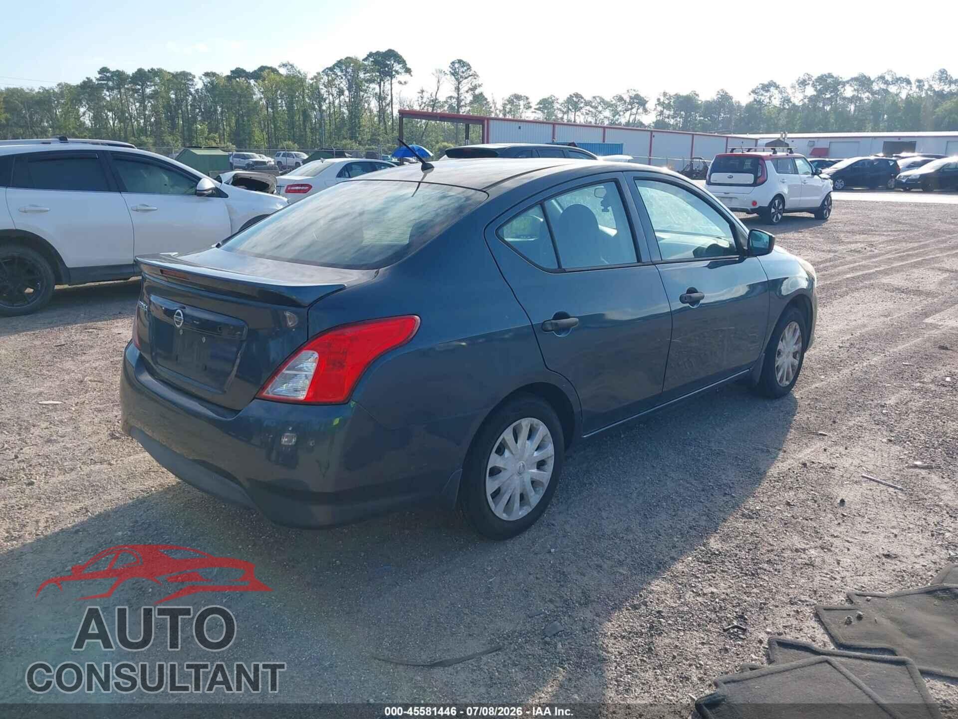NISSAN VERSA 2017 - 3N1CN7AP1HL805588