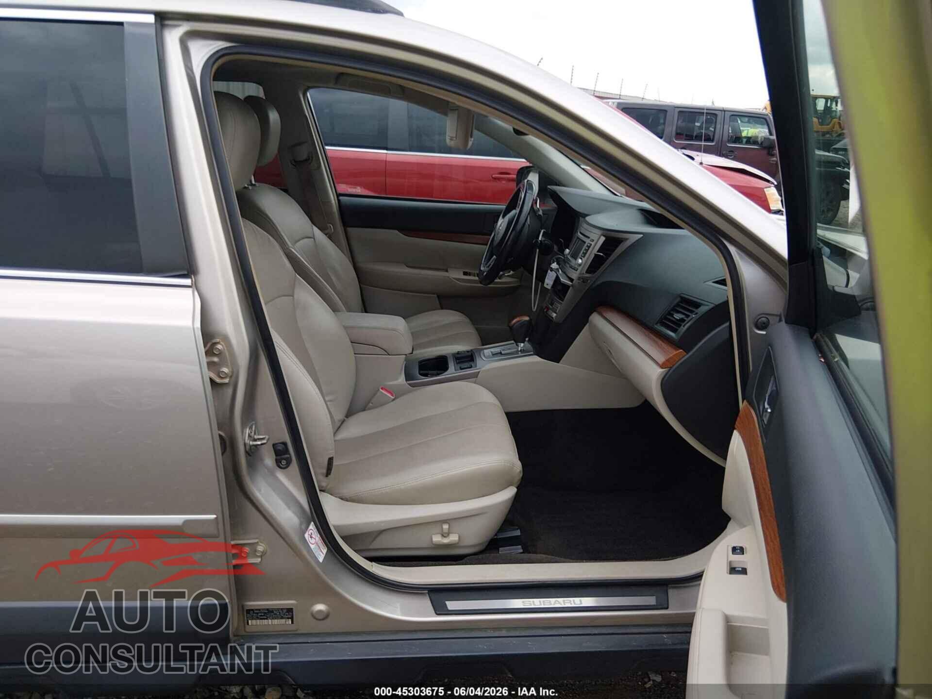 SUBARU OUTBACK 2014 - 4S4BRCLC7E3218945
