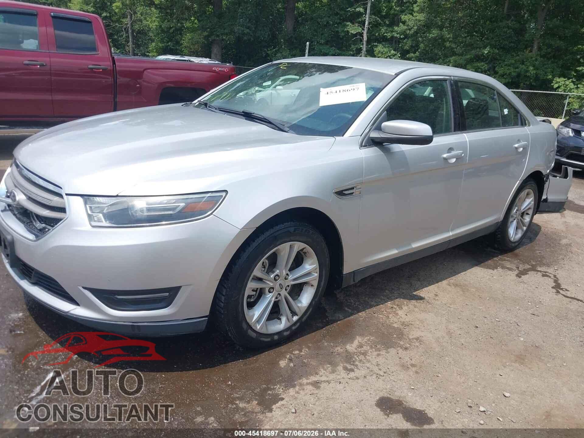 FORD TAURUS 2015 - 1FAHP2E81FG142727