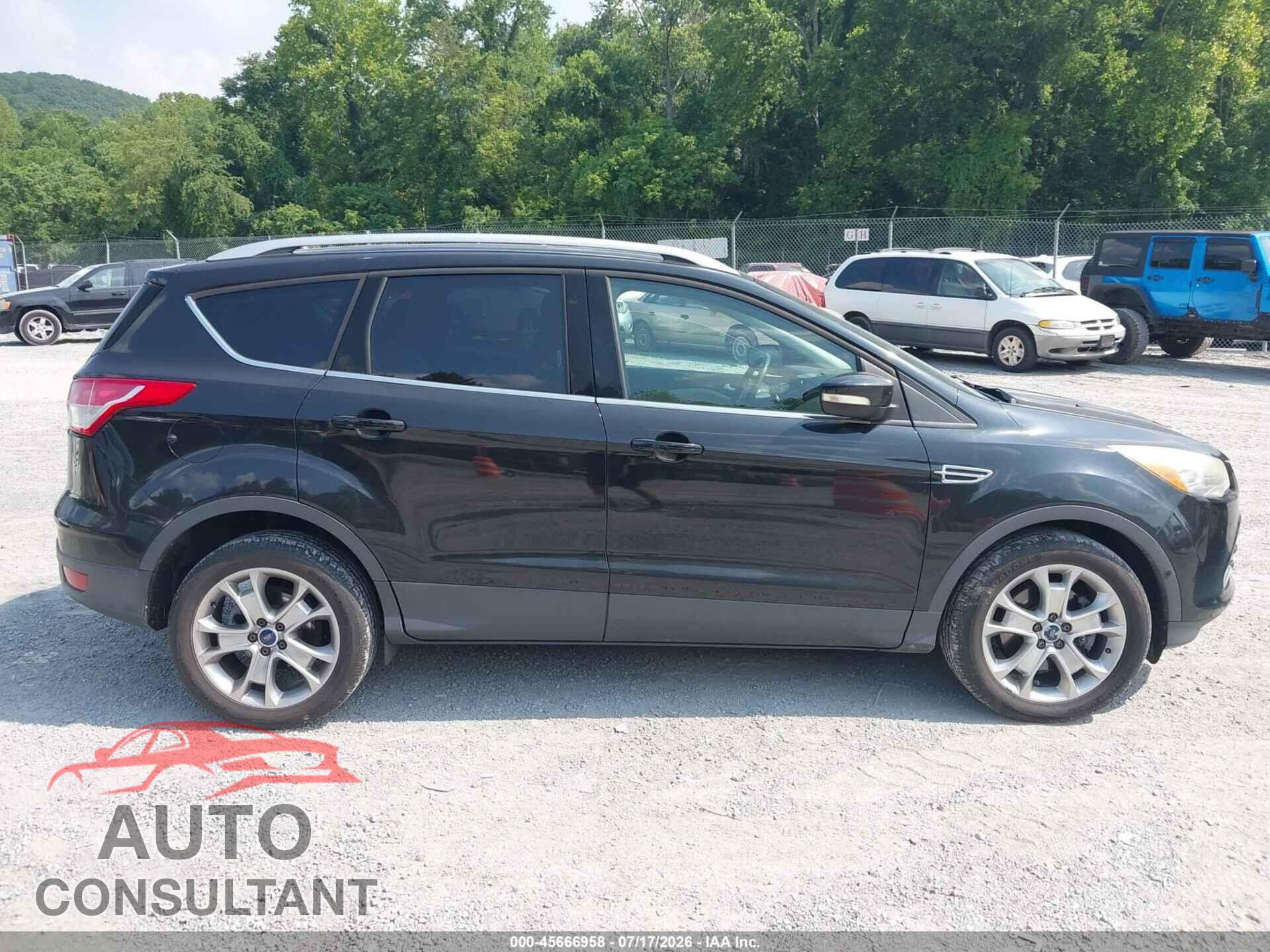 FORD ESCAPE 2014 - 1FMCU9J96EUC03781