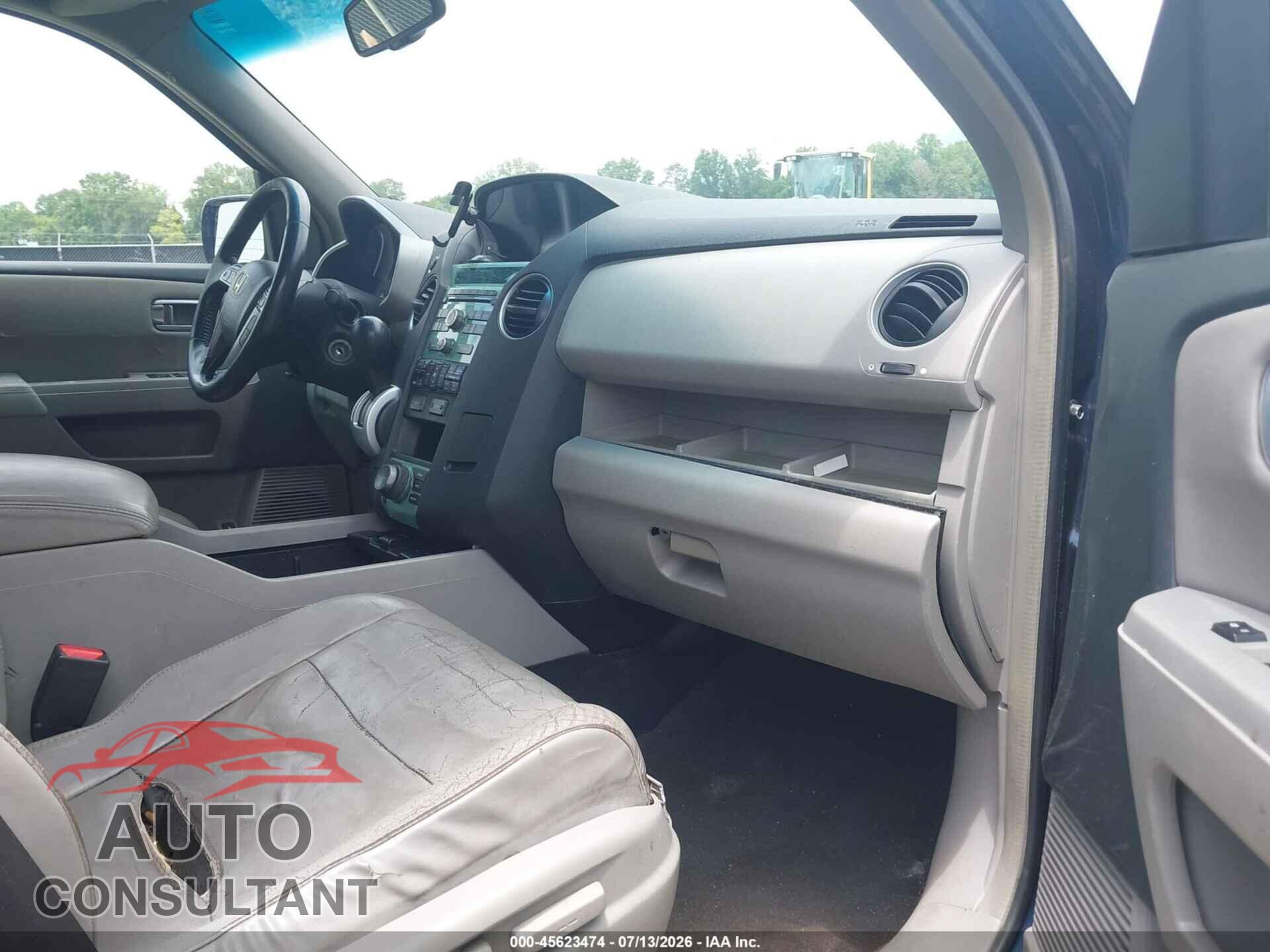 HONDA PILOT 2009 - 5FNYF38859B026735