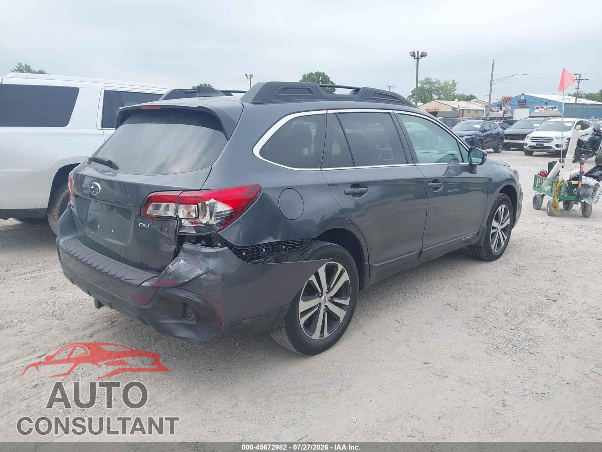SUBARU OUTBACK 2018 - 4S4BSANC4J3347225