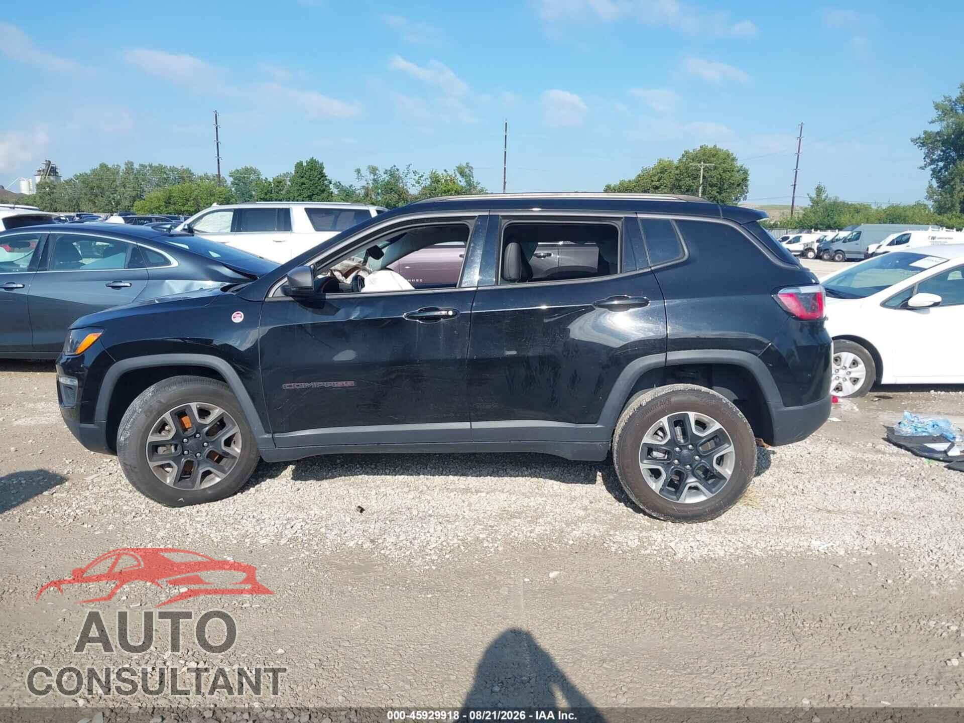 JEEP COMPASS 2018 - 3C4NJDDB3JT314672