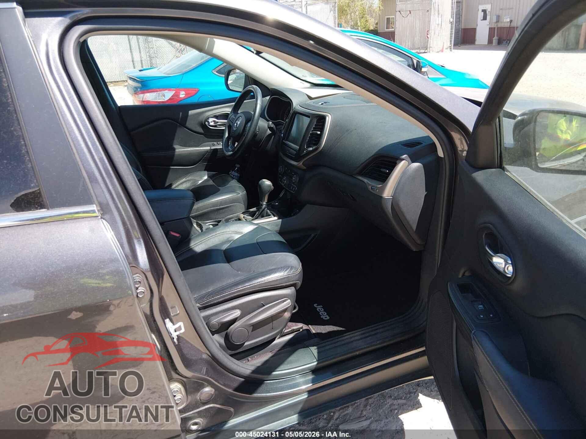 JEEP CHEROKEE 2017 - 1C4PJMDB5HW544033