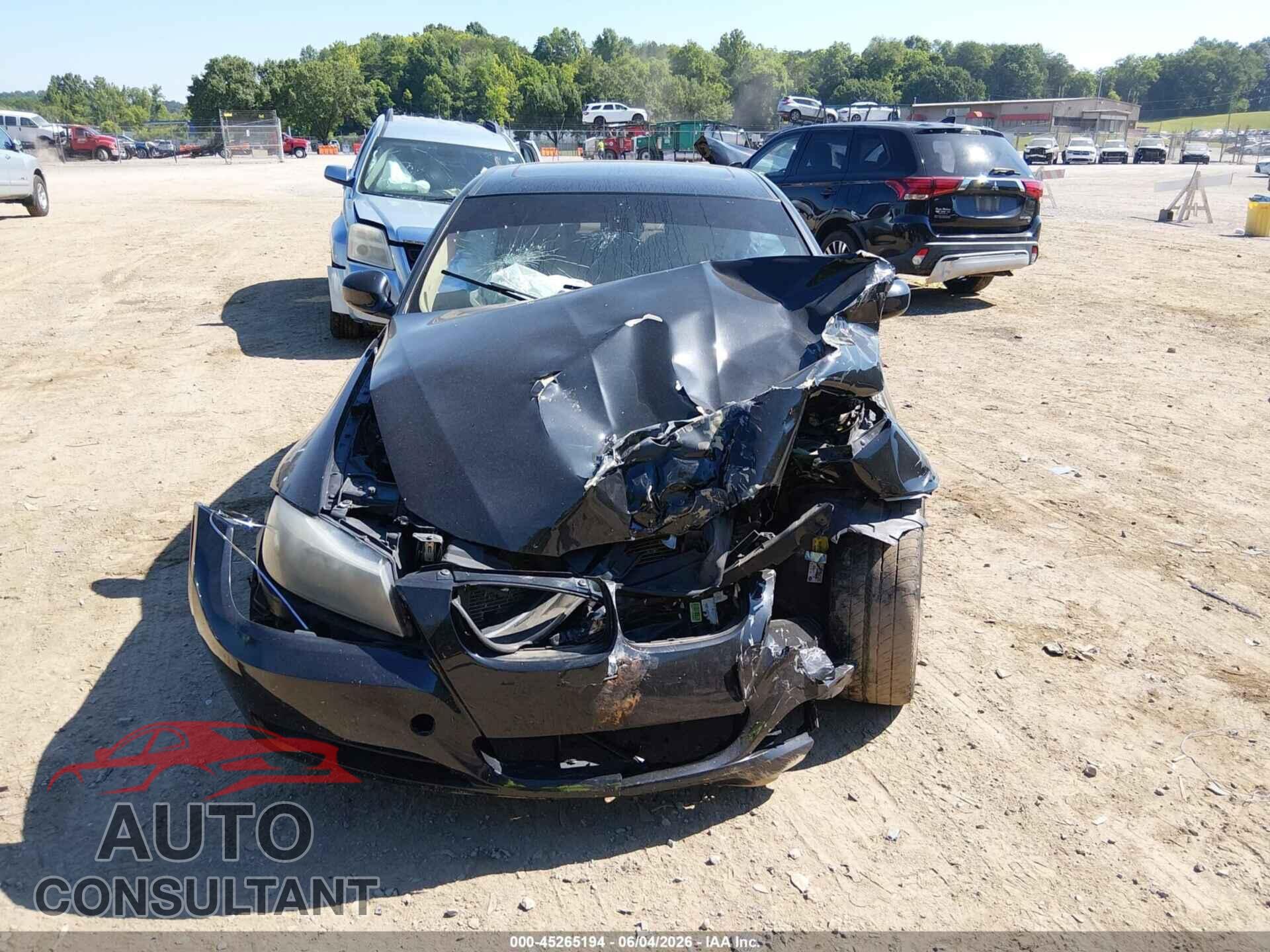 BMW 328I 2011 - WBAPH7C52BA802194