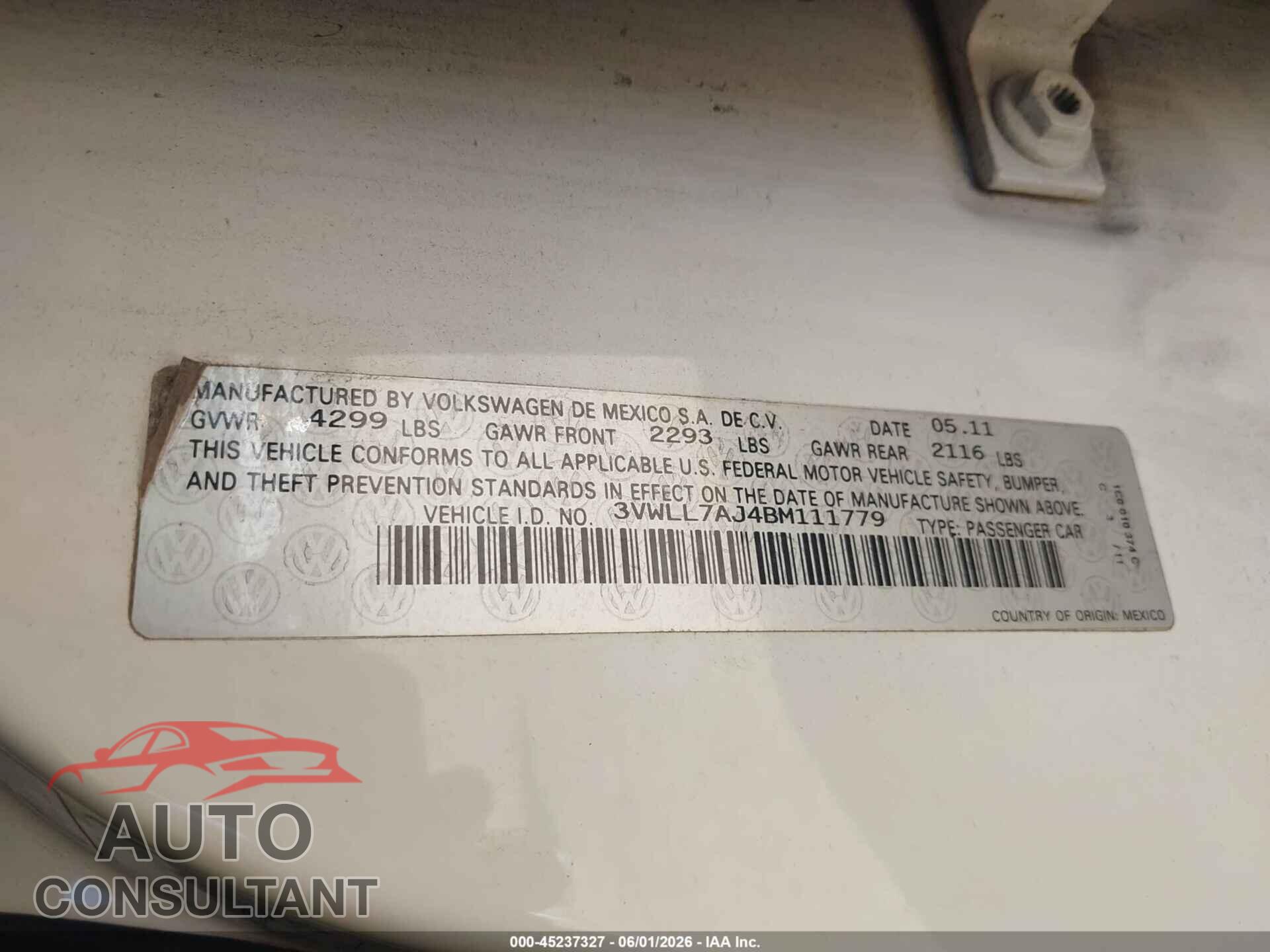VOLKSWAGEN JETTA 2011 - 3VWLL7AJ4BM111779