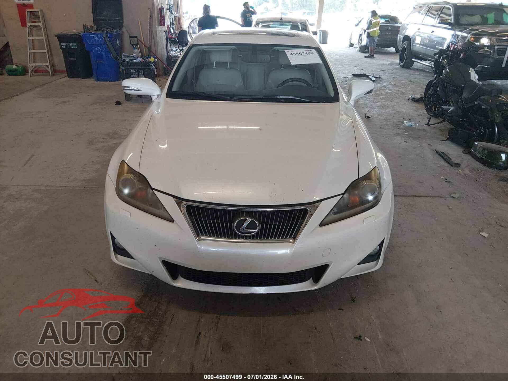 LEXUS IS 350 2012 - JTHBE5C21C5030649