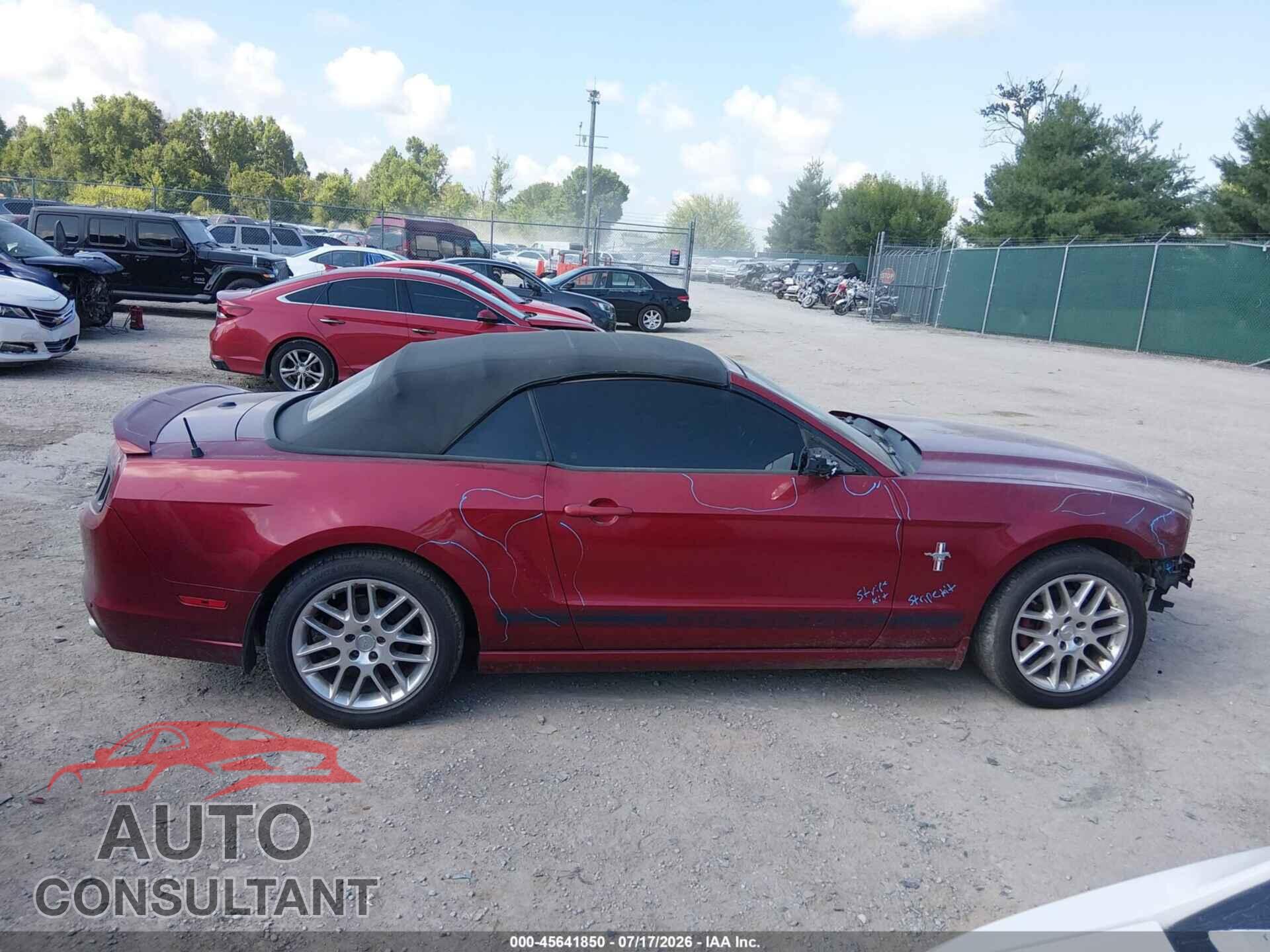 FORD MUSTANG 2014 - 1ZVBP8EM3E5324727