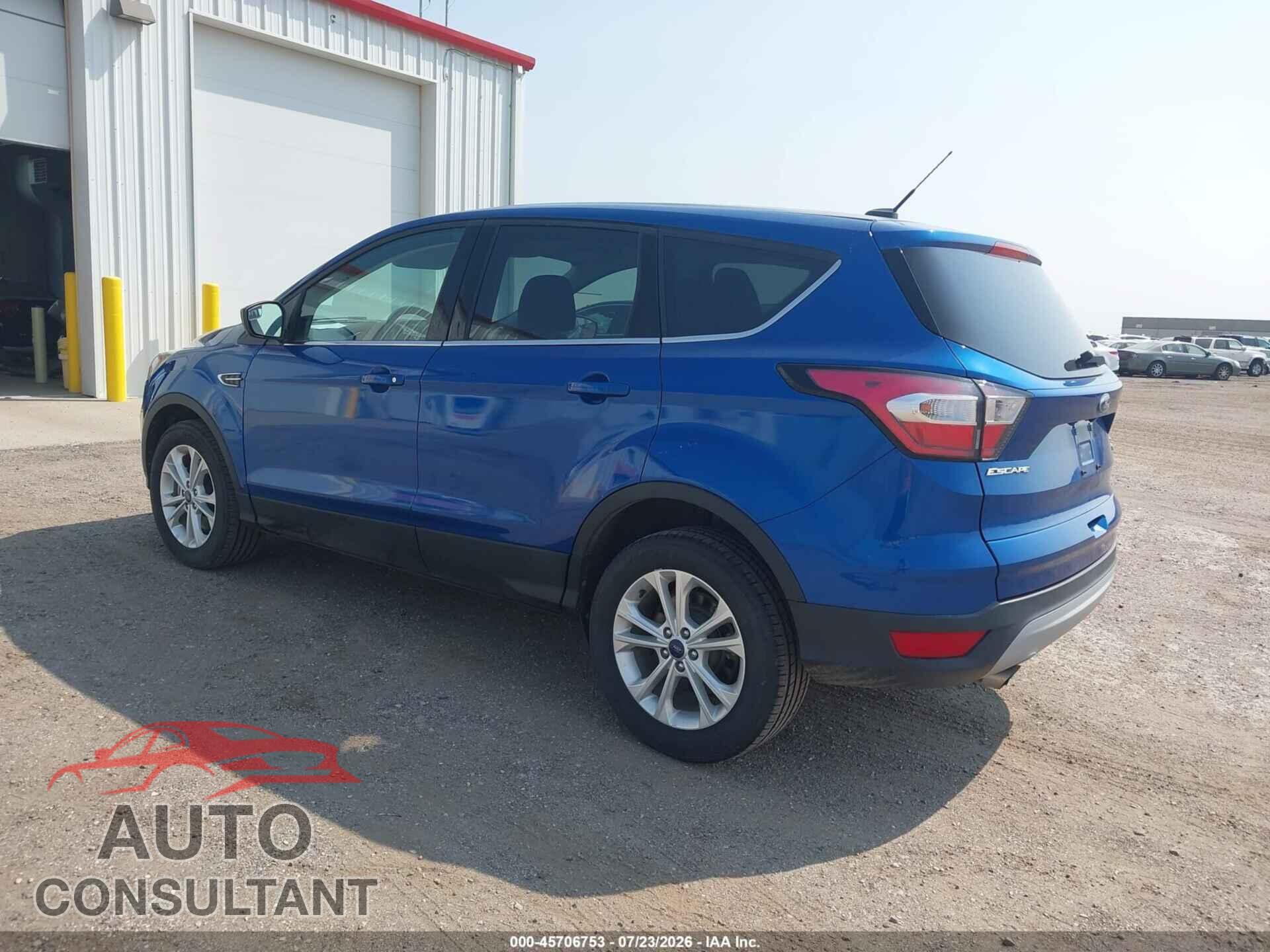 FORD ESCAPE 2017 - 1FMCU9GDXHUE18516