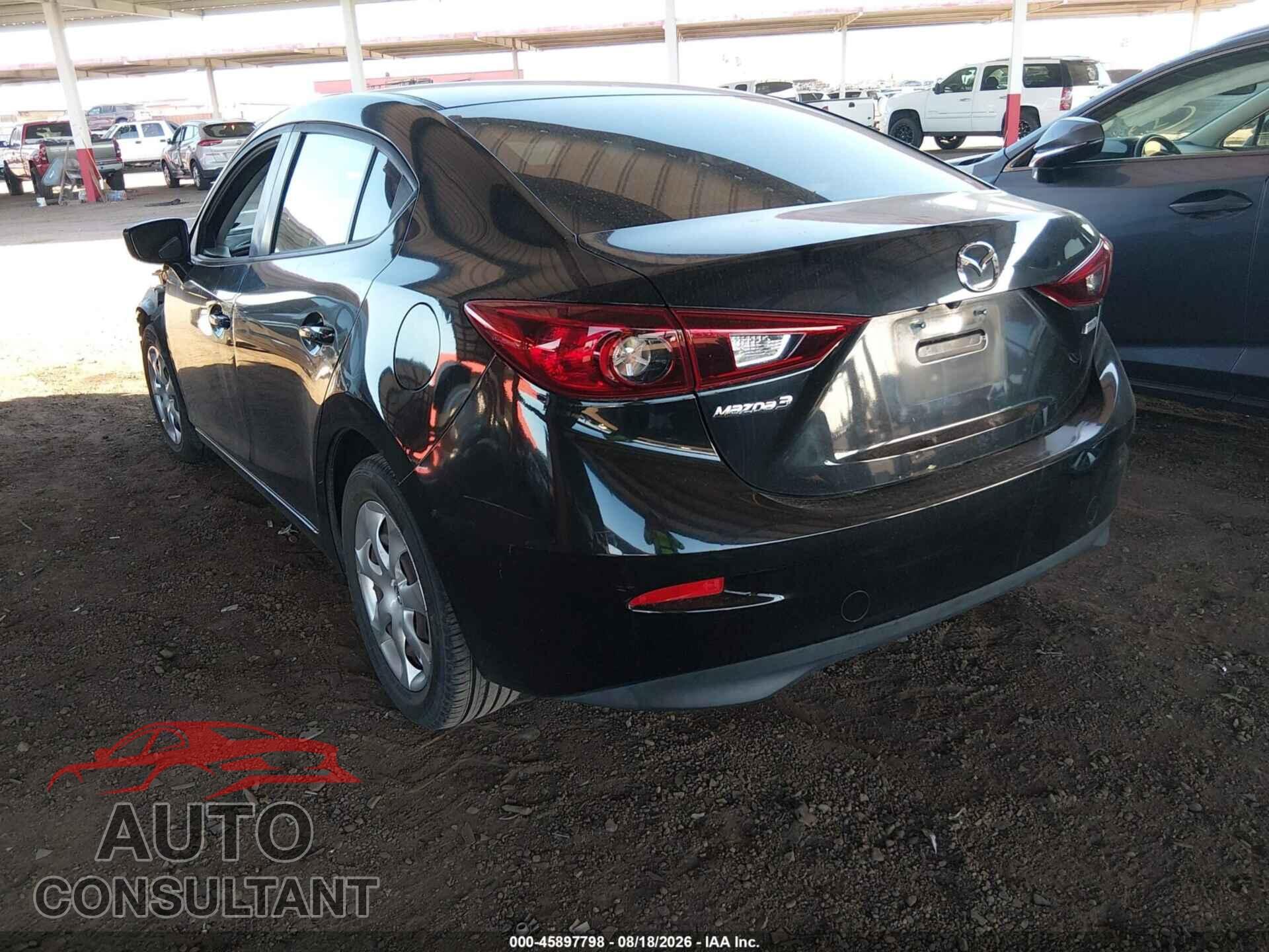 MAZDA MAZDA3 2018 - 3MZBN1U72JM167446