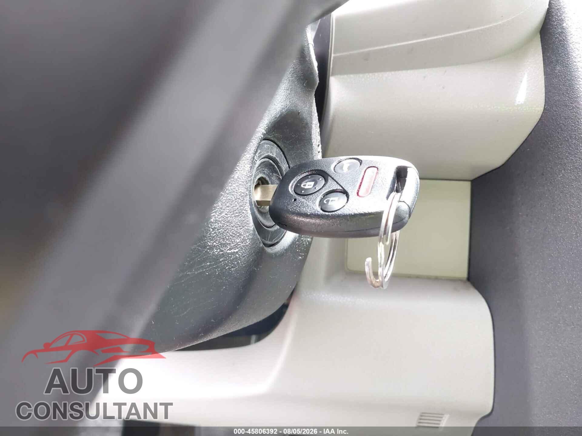 HONDA PILOT 2015 - 5FNYF3H47FB007936