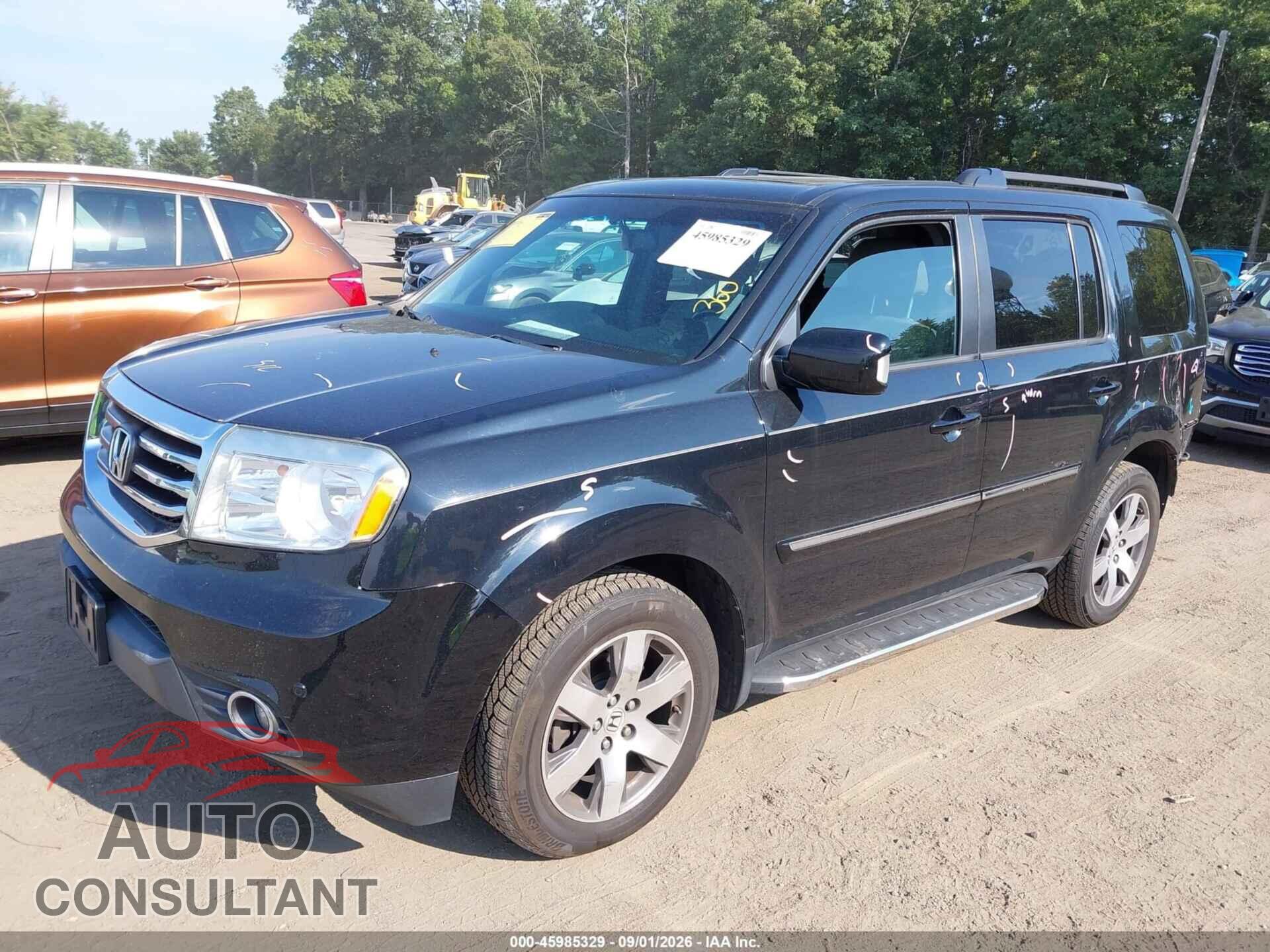 HONDA PILOT 2015 - 5FNYF4H95FB030603
