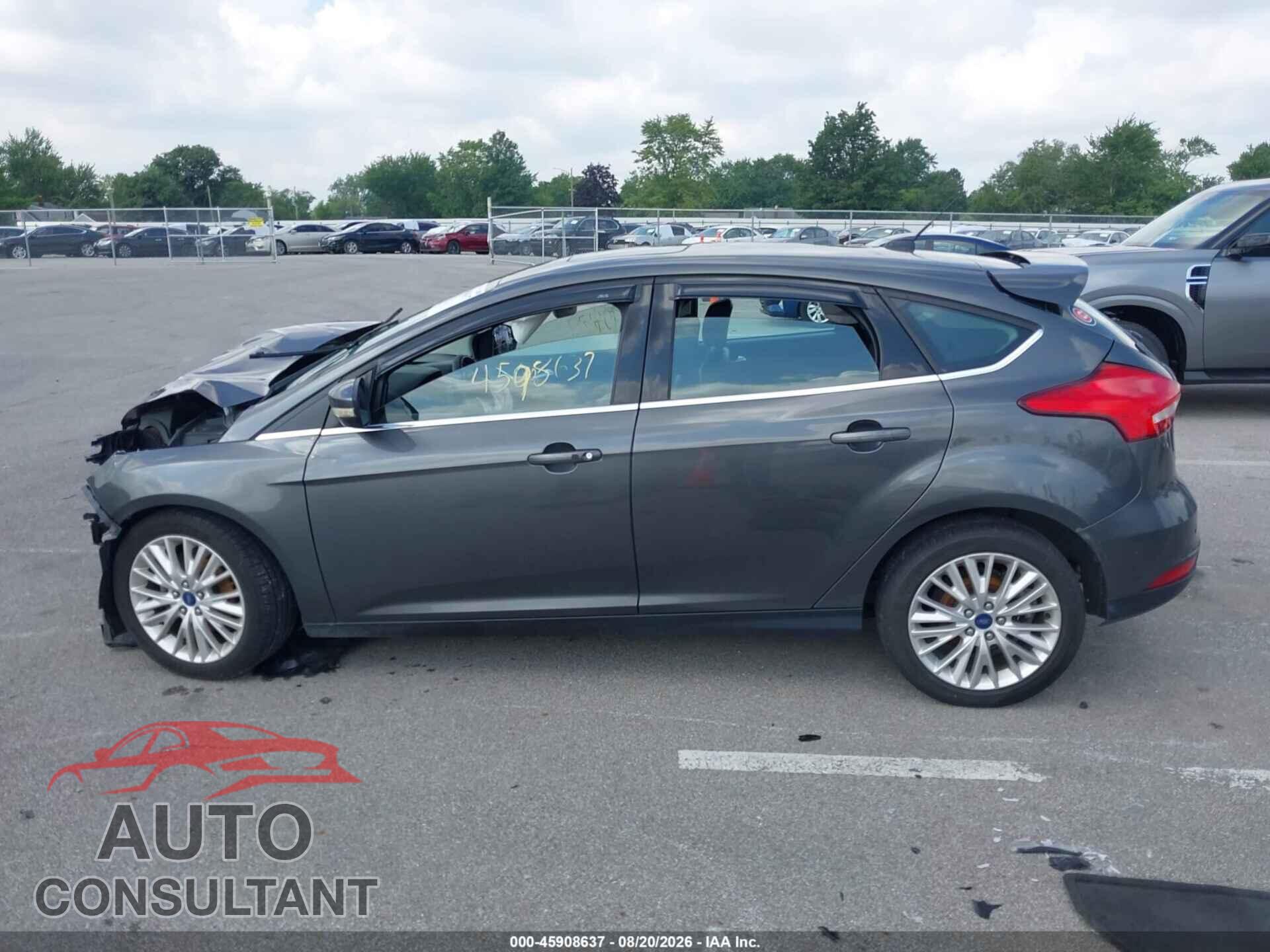 FORD FOCUS 2017 - 1FADP3N20HL334036