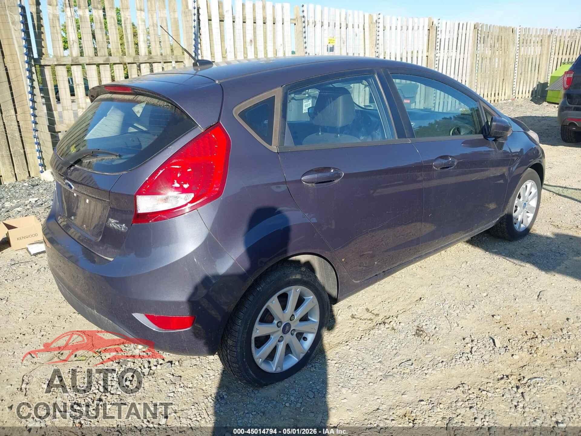 FORD FIESTA 2013 - 3FADP4EJ4DM106580