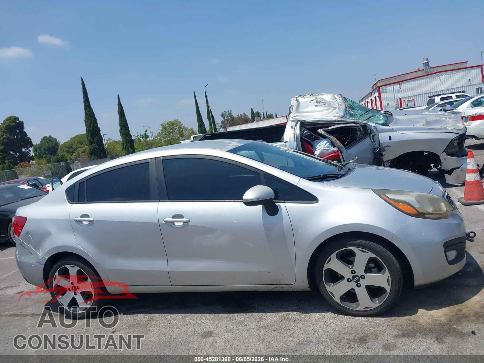 KIA RIO 2013 - KNADN4A33D6271055