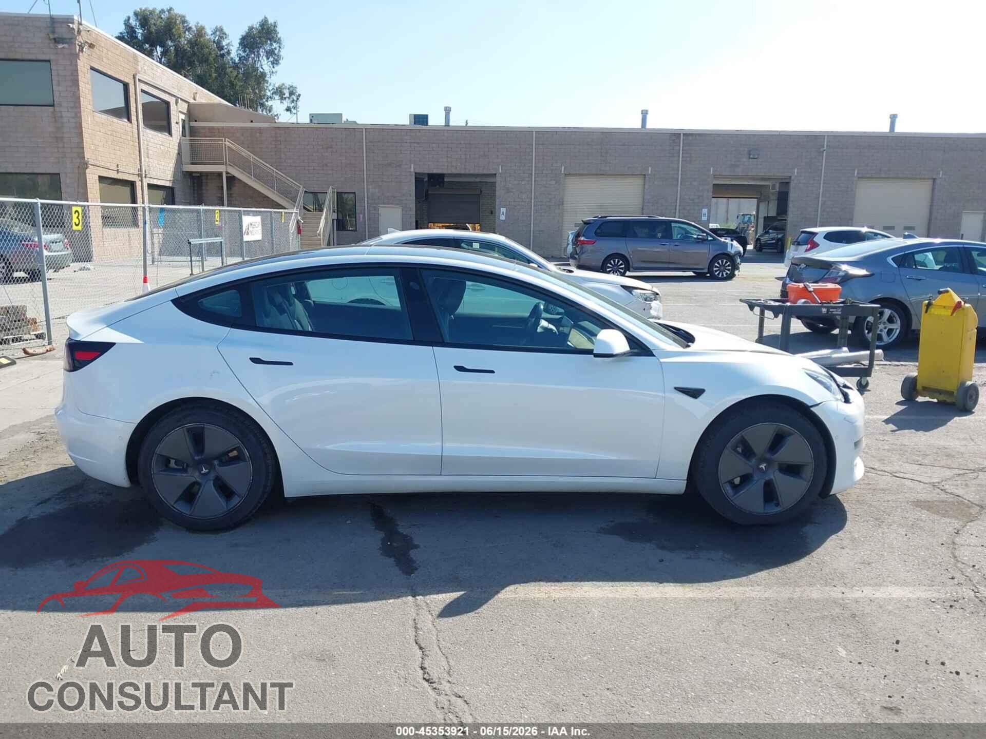 TESLA MODEL 3 2022 - 5YJ3E1EA7NF168748