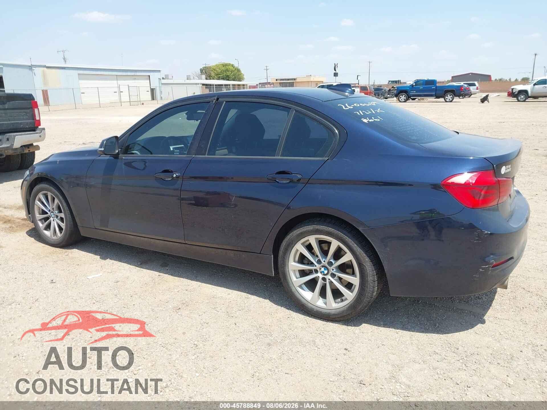 BMW 320I 2017 - WBA8E1G50HNU13964