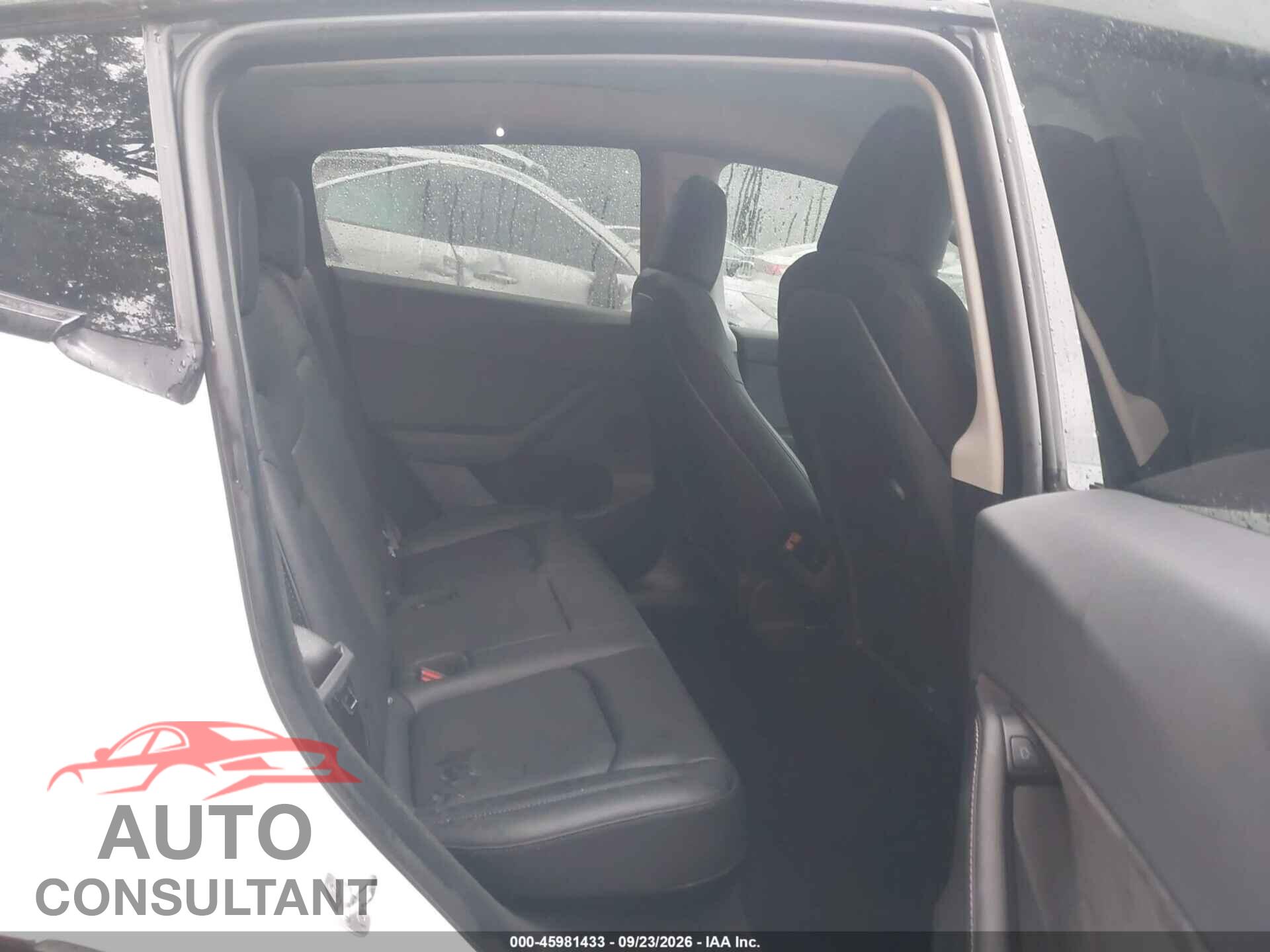 TESLA MODEL Y 2023 - 7SAYGDEFXPF708340