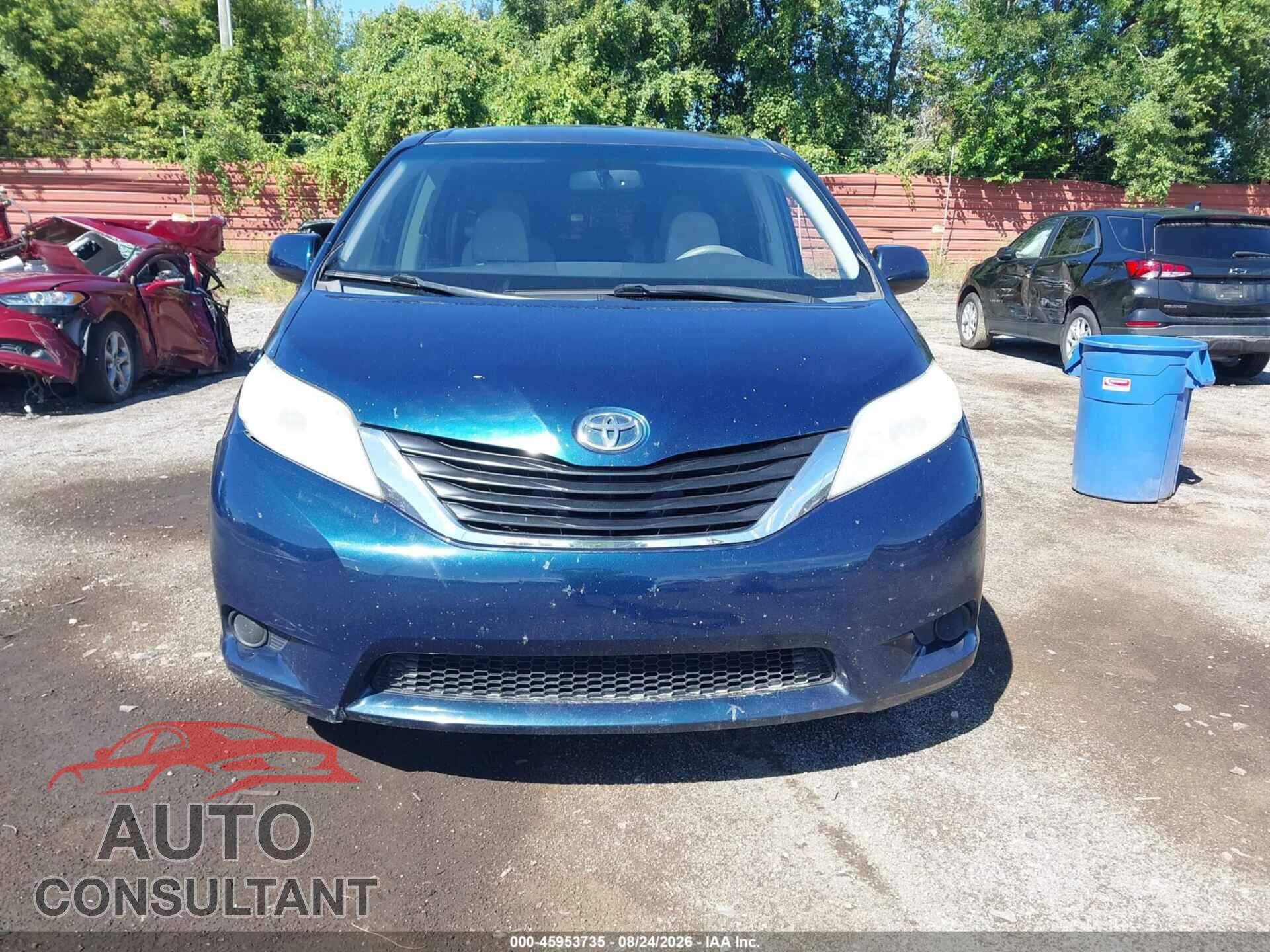 TOYOTA SIENNA 2012 - 5TDKK3DC8CS220870