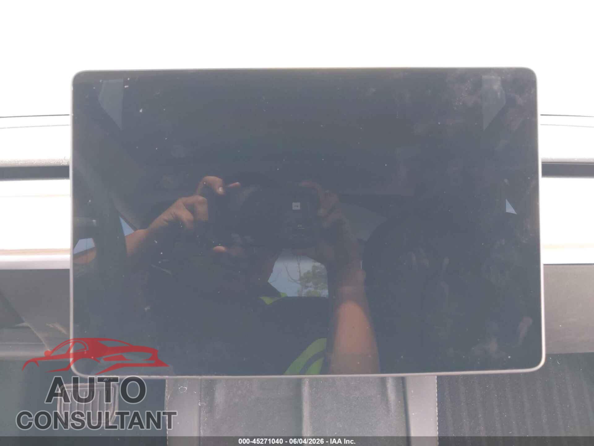 TESLA MODEL 3 2023 - 5YJ3E1EA0PF669810