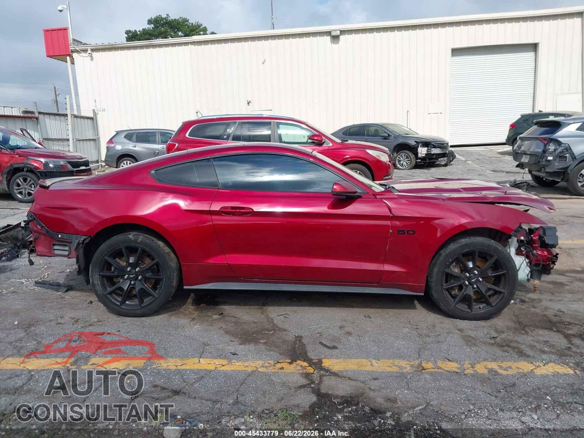 FORD MUSTANG 2017 - 1FA6P8CF7H5244687
