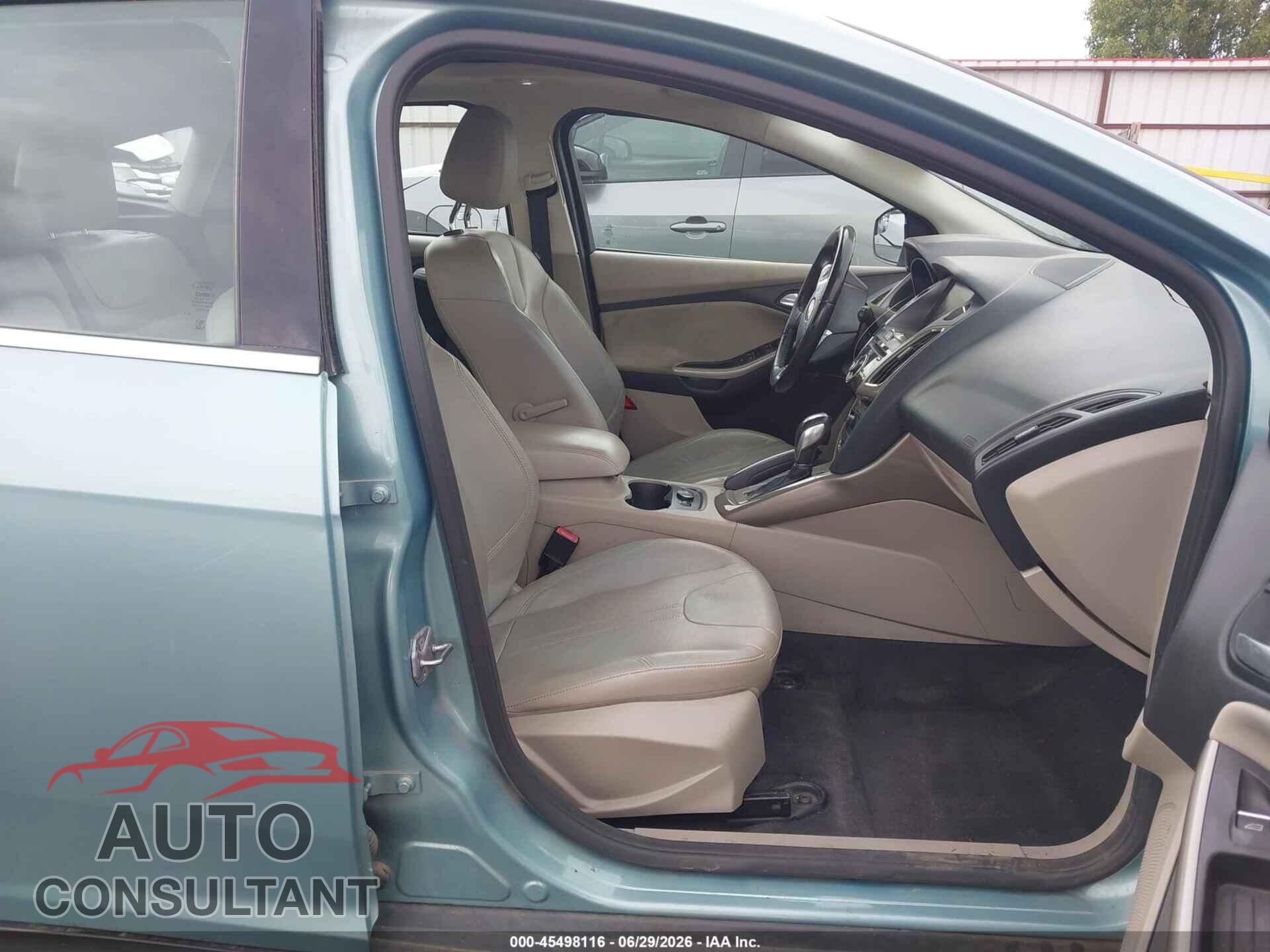 FORD FOCUS 2012 - 1FAHP3M25CL101880