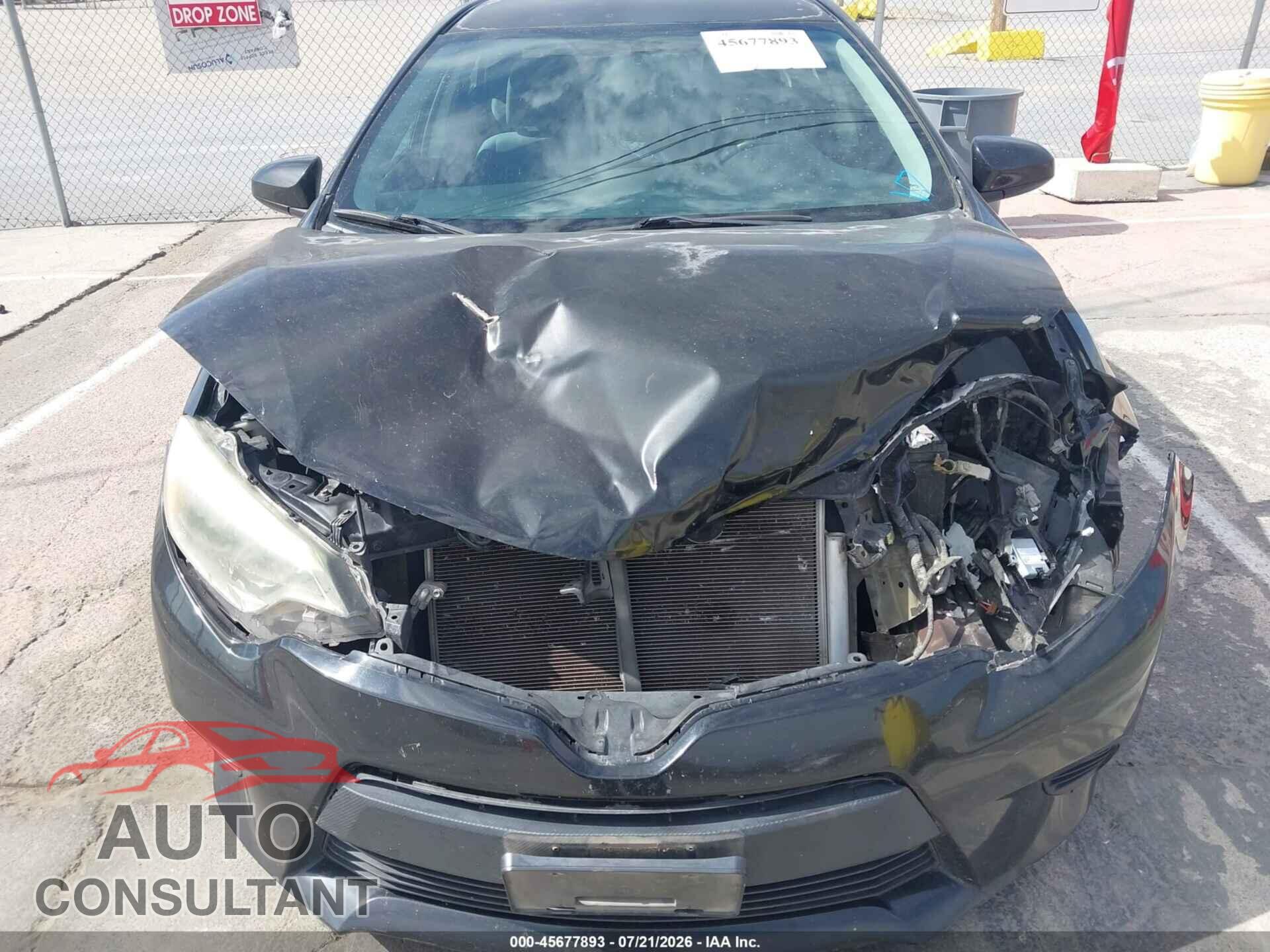TOYOTA COROLLA 2015 - 5YFBURHE4FP295328