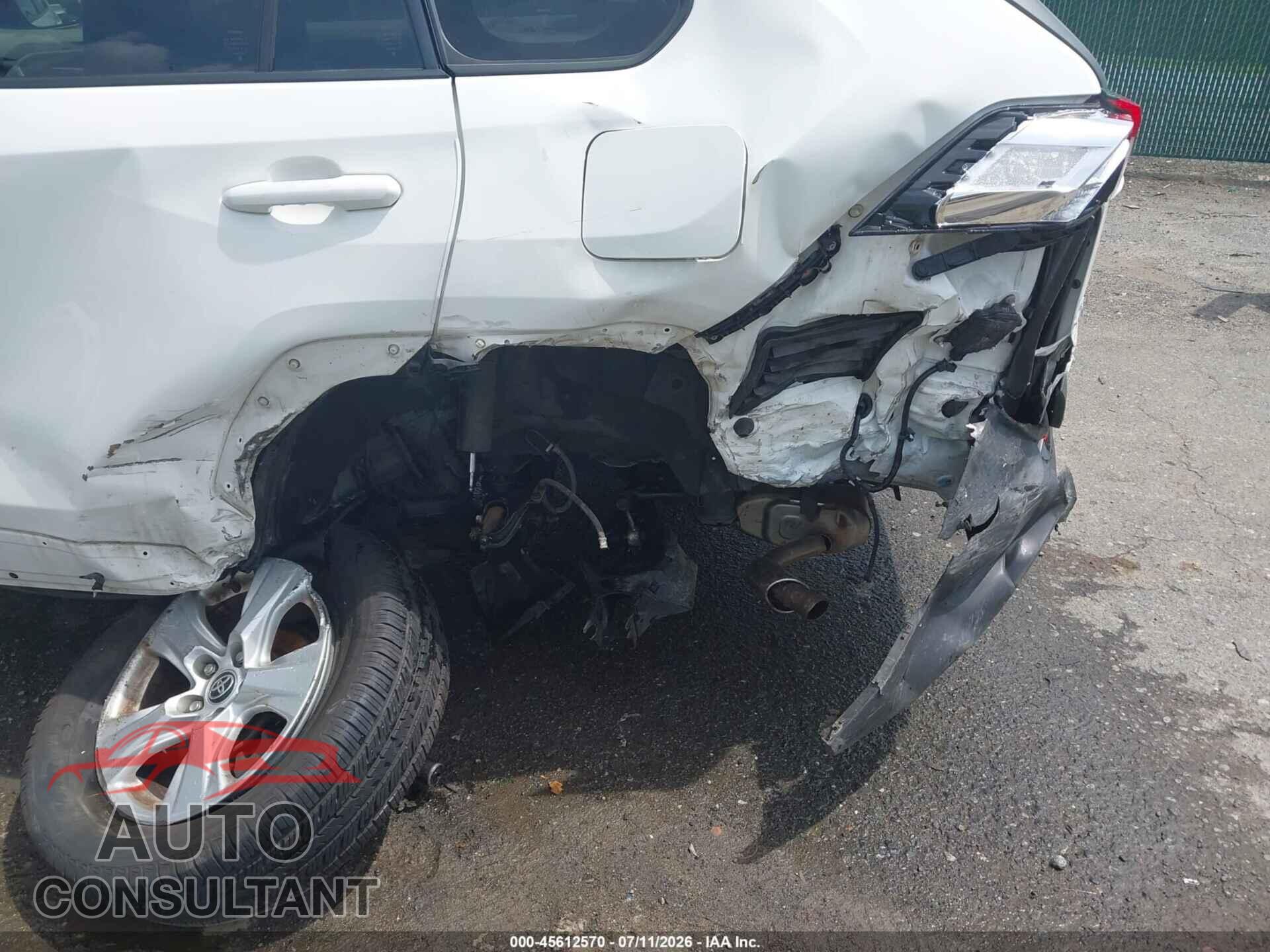 TOYOTA RAV4 2020 - JTMP1RFV2LD053430