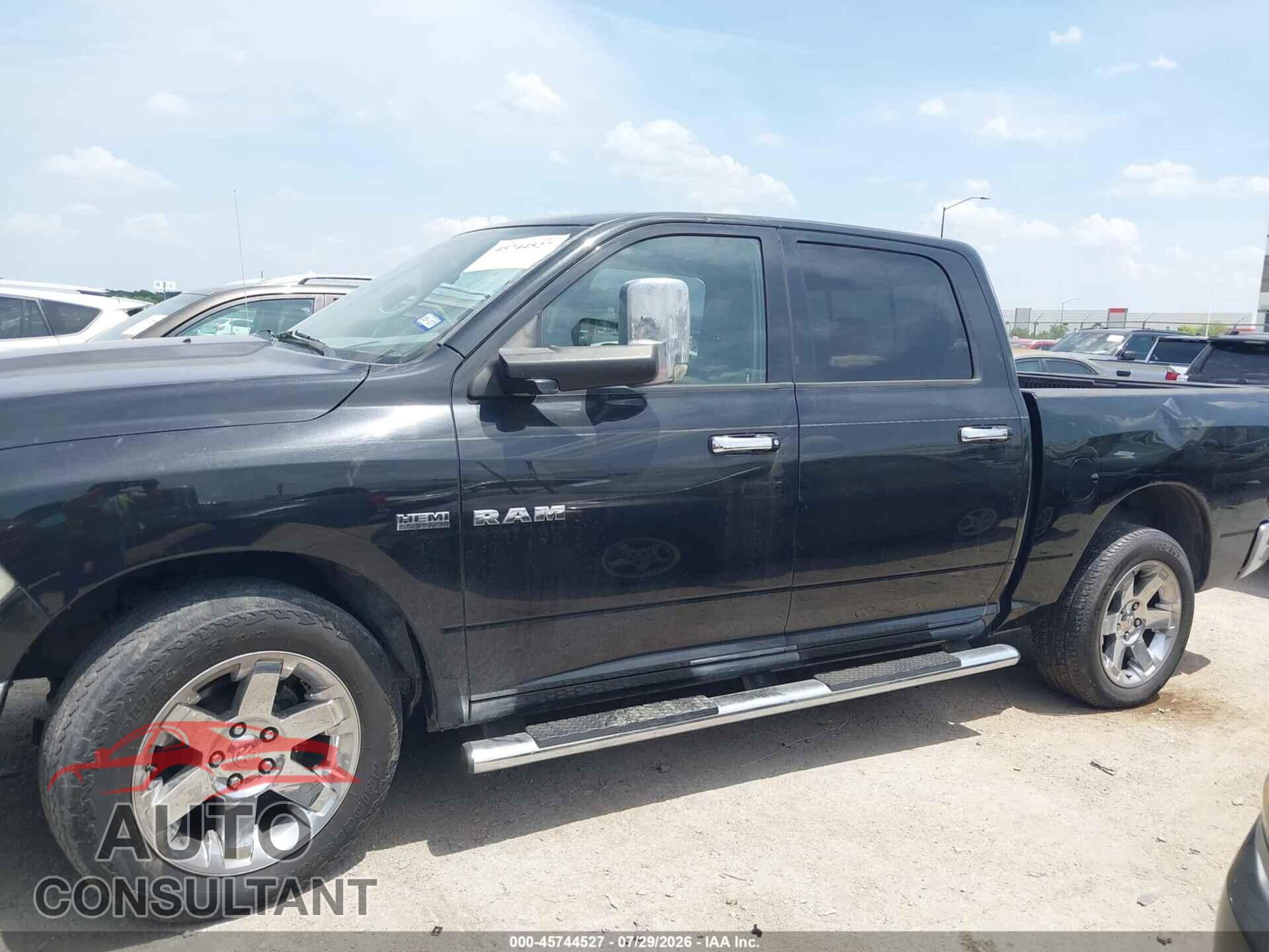 DODGE RAM 1500 2010 - 1D7RV1CT8AS219952
