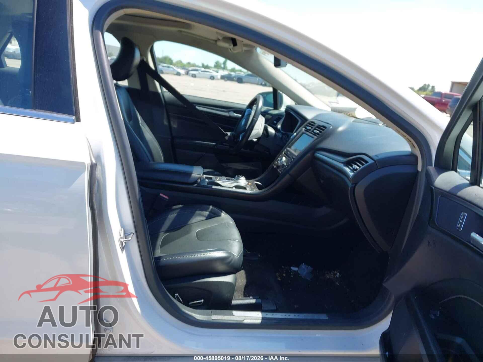 FORD FUSION 2018 - 3FA6P0D96JR219633
