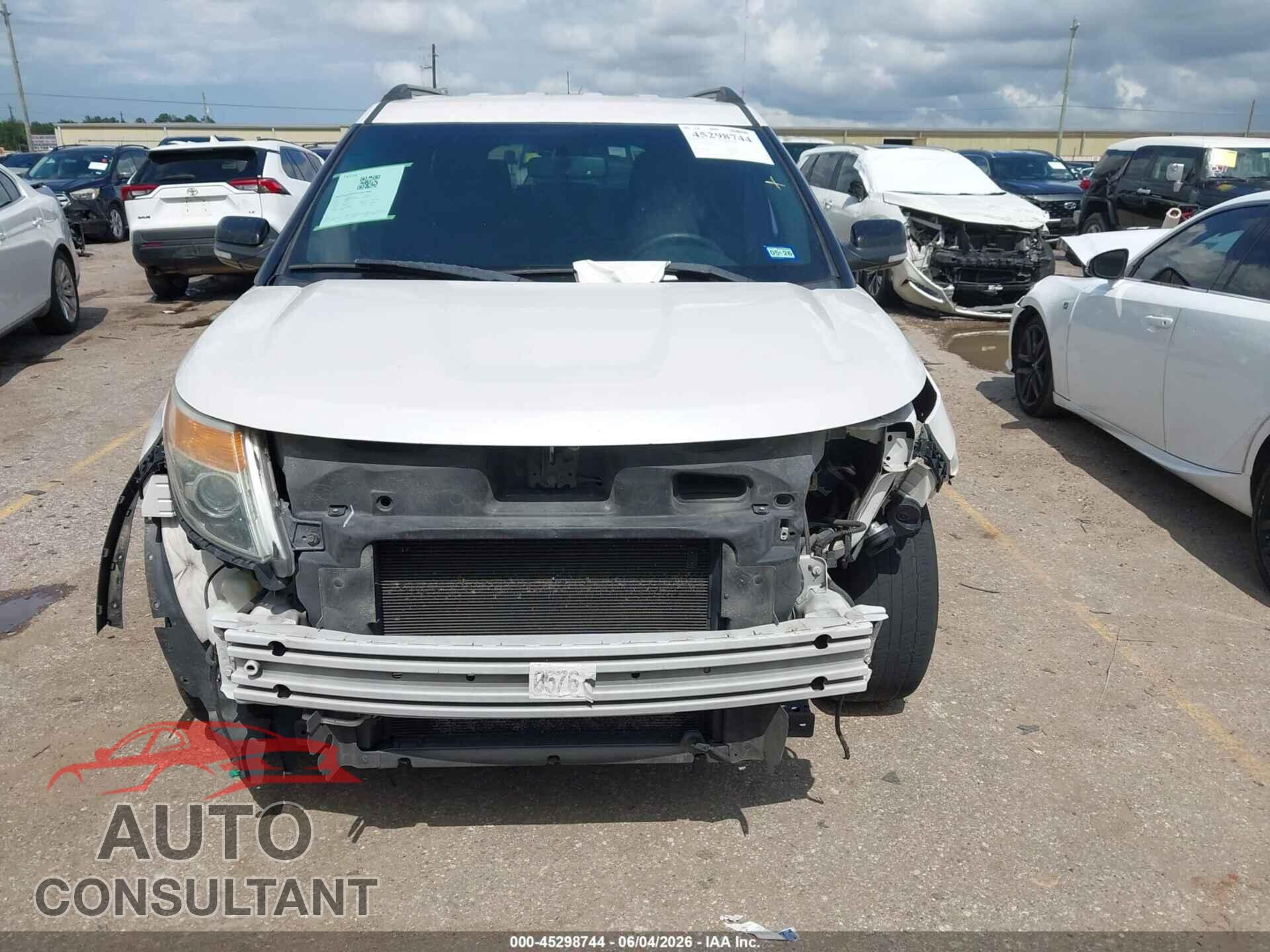 FORD EXPLORER 2013 - 1FM5K7D89DGC86125