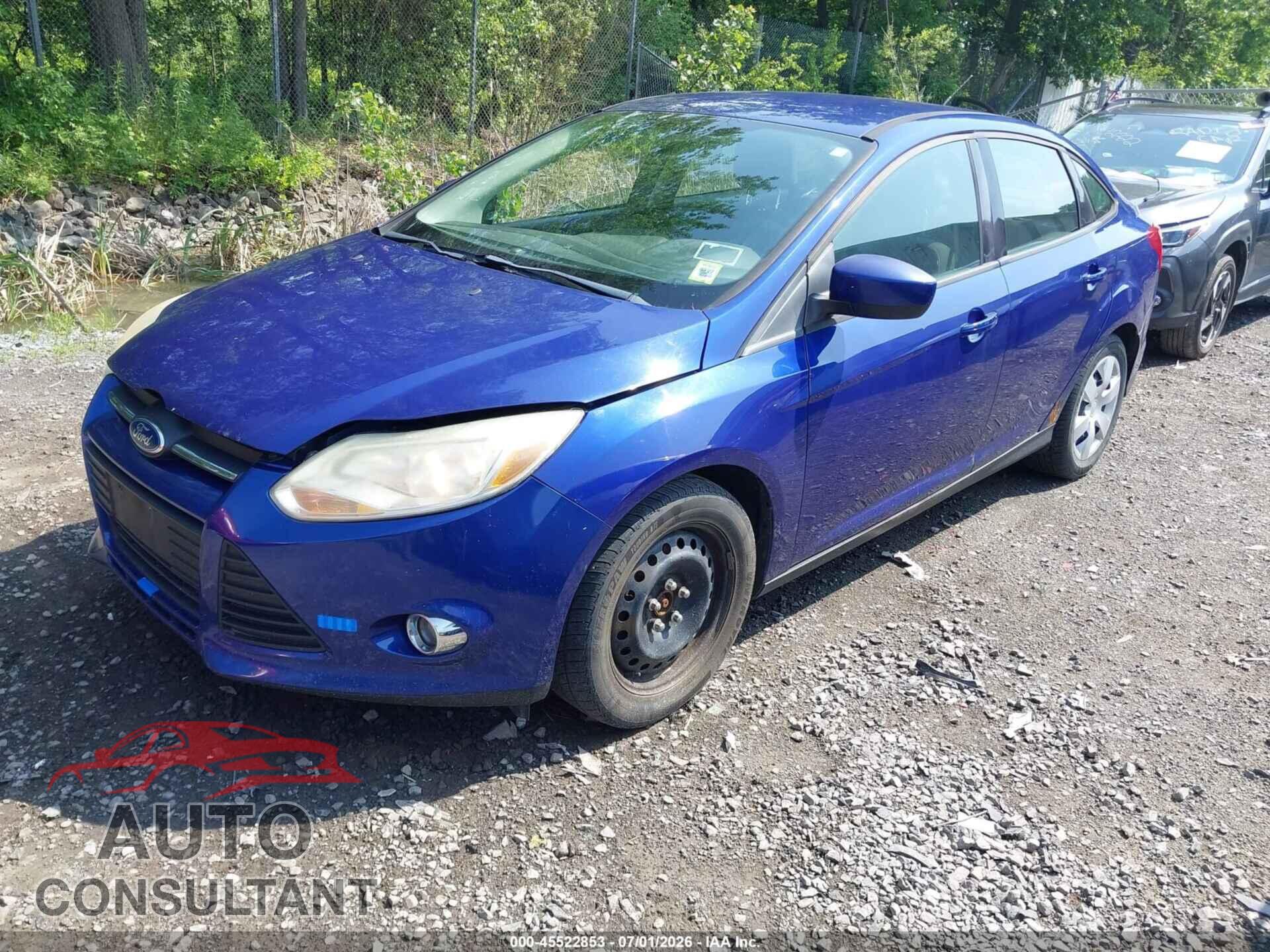 FORD FOCUS 2012 - 1FAHP3F22CL316100