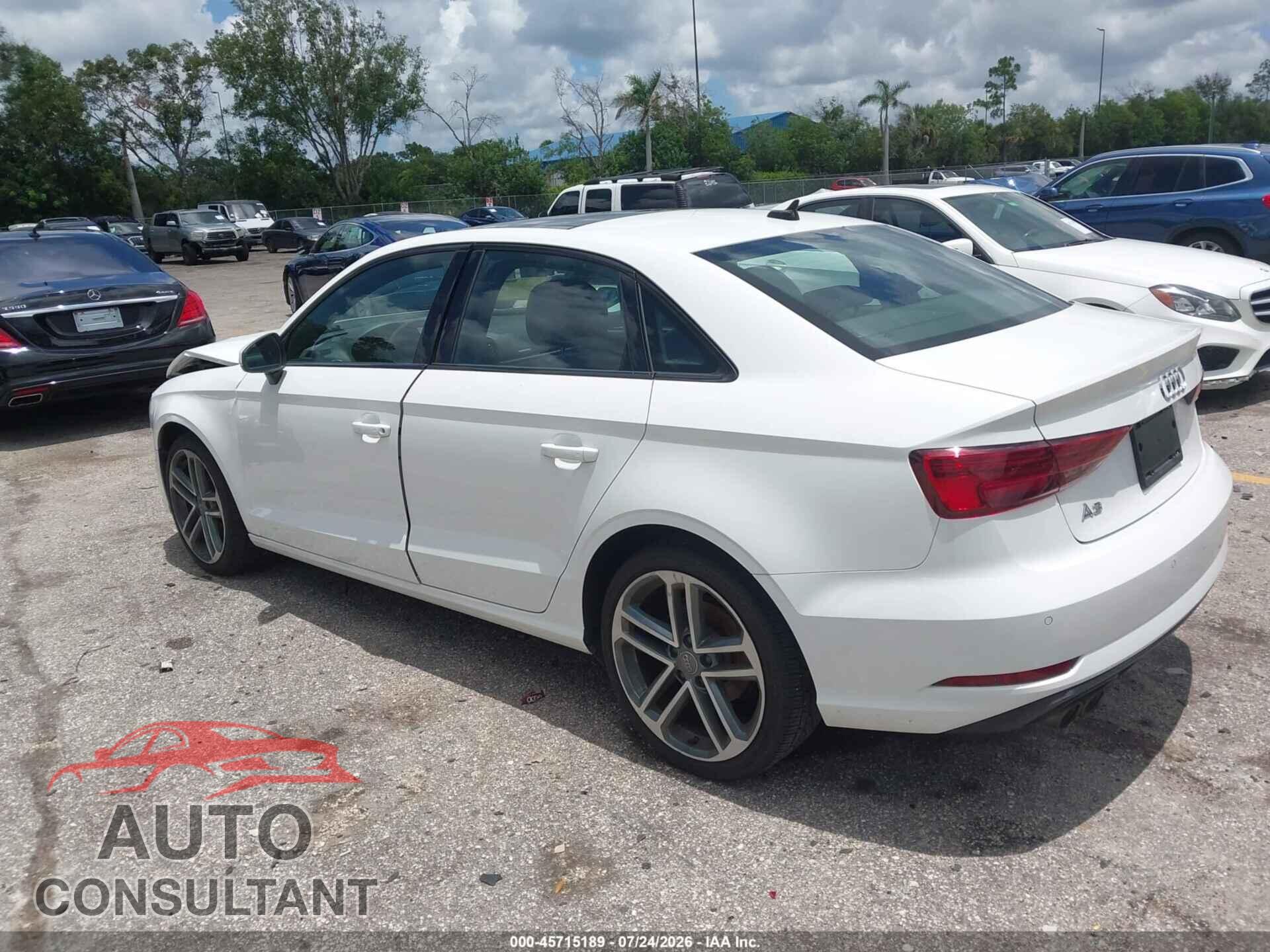 AUDI A3 2020 - WAUAUGFF9LA103233