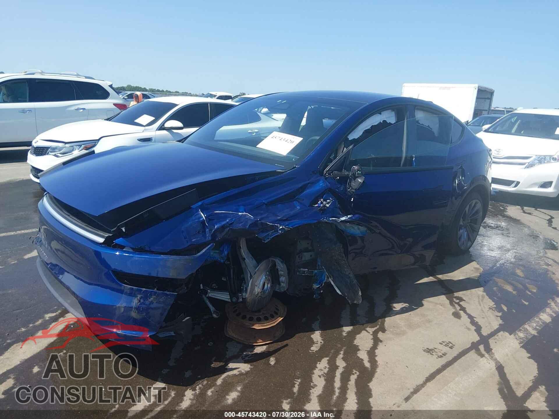 TESLA MODEL Y 2026 - 7SAYGDEE2TF598871