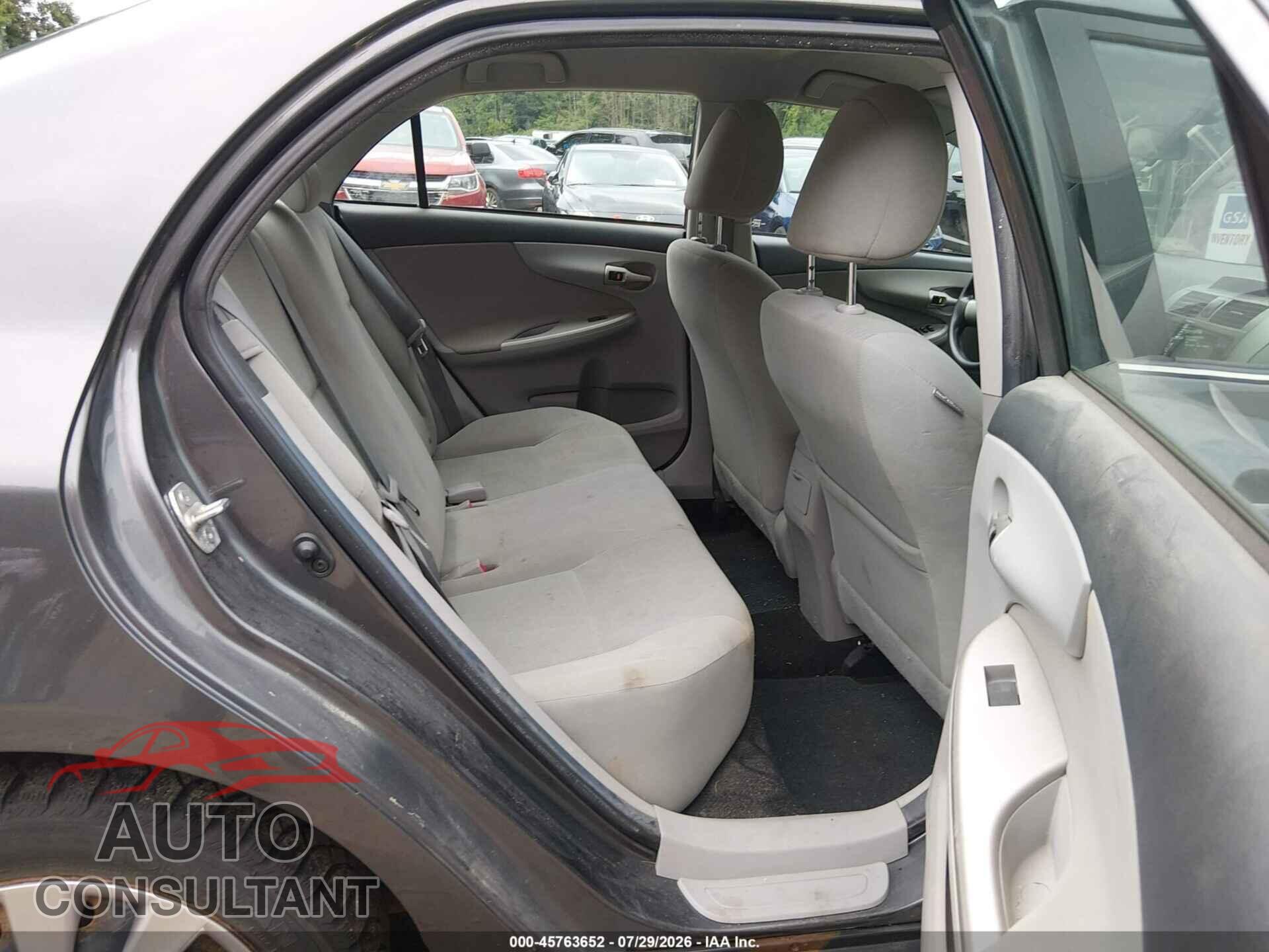 TOYOTA COROLLA 2013 - 2T1BU4EE3DC099983