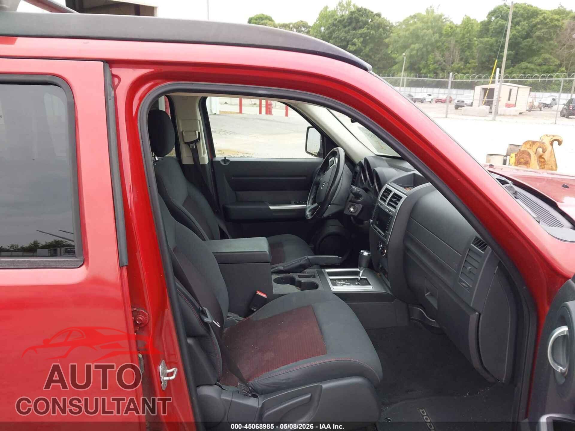 DODGE NITRO 2011 - 1D4PT6GX0BW500772