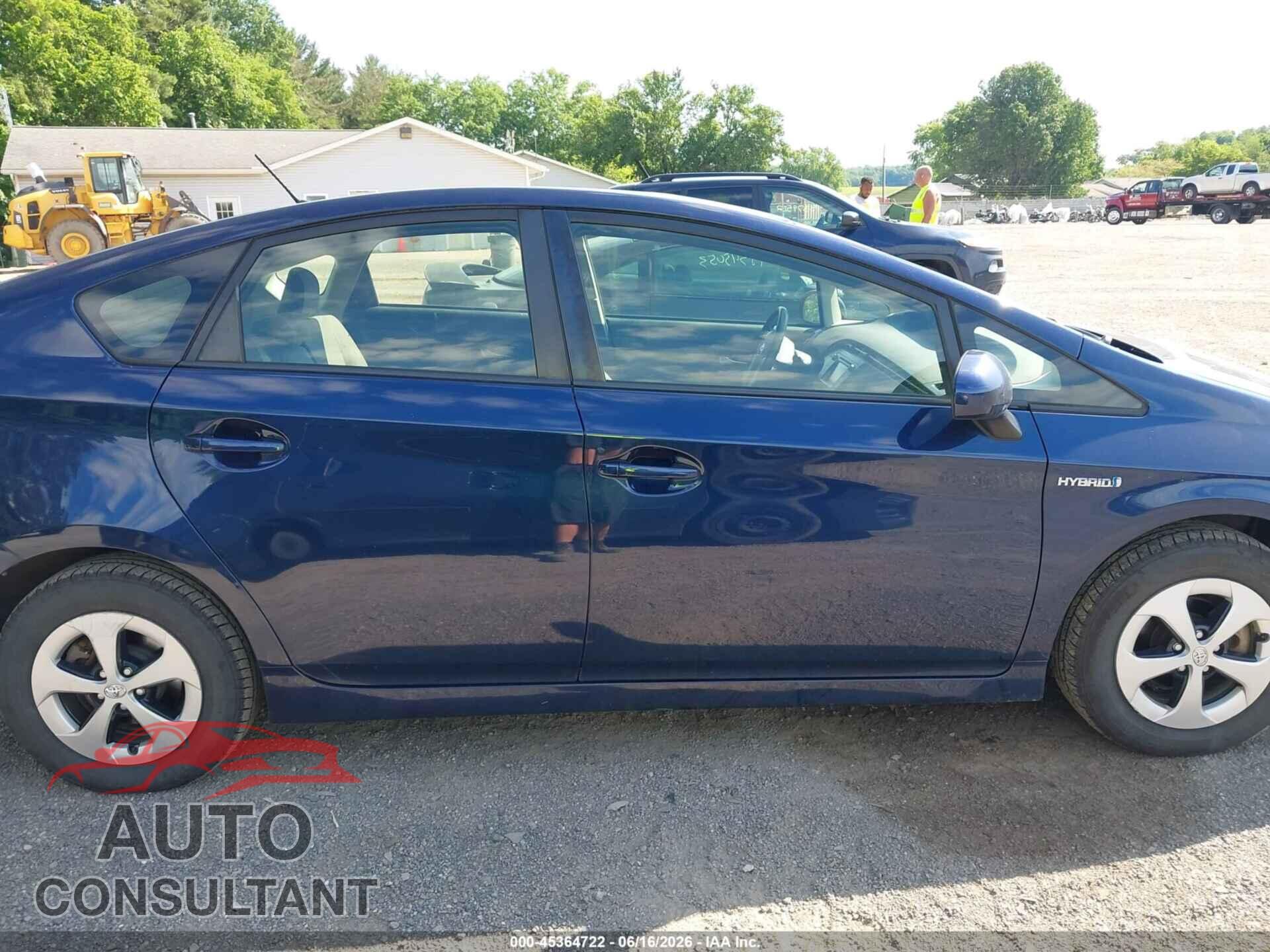 TOYOTA PRIUS 2015 - JTDKN3DU3F0442305