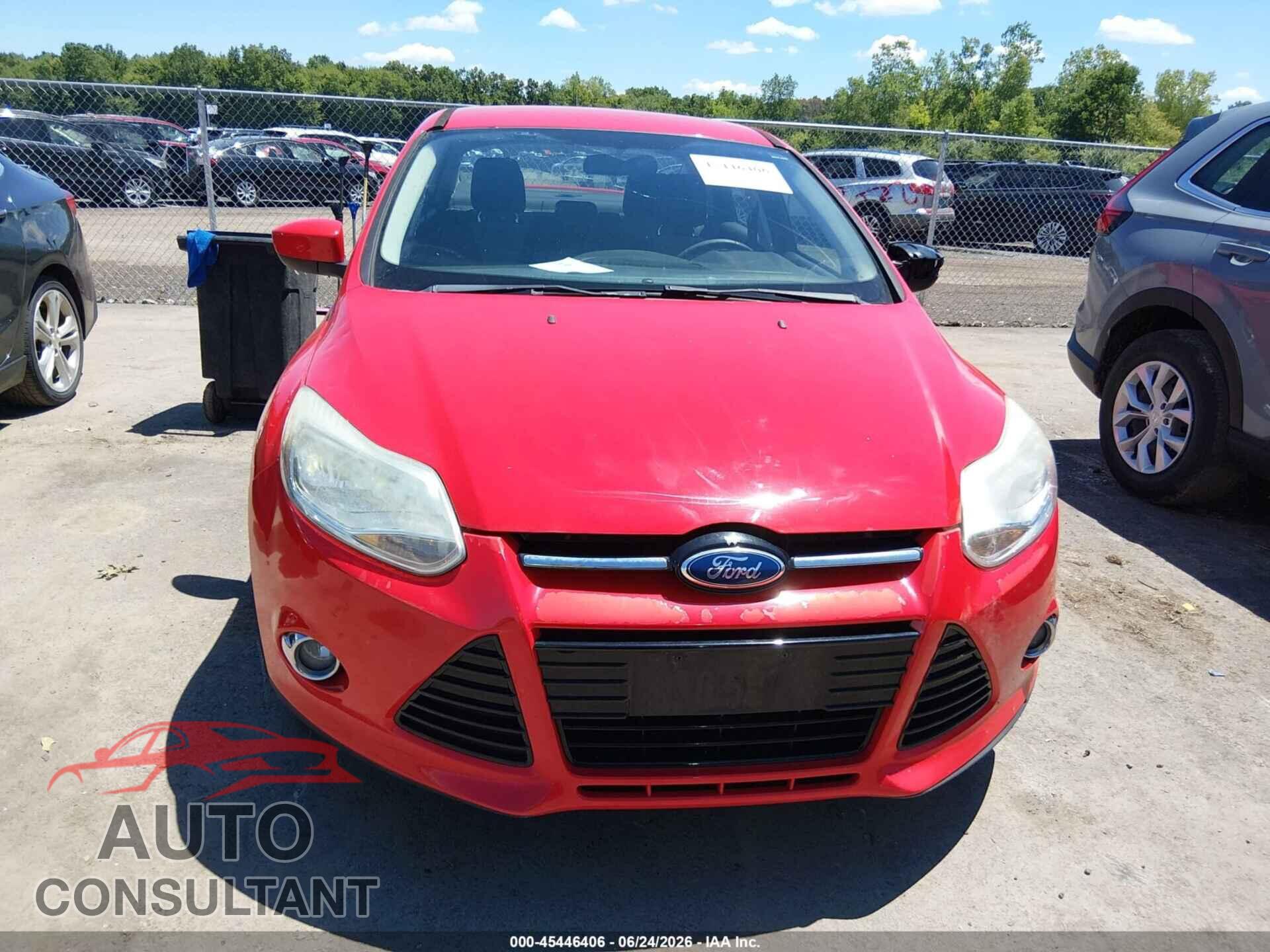 FORD FOCUS 2012 - 1FAHP3F24CL138822