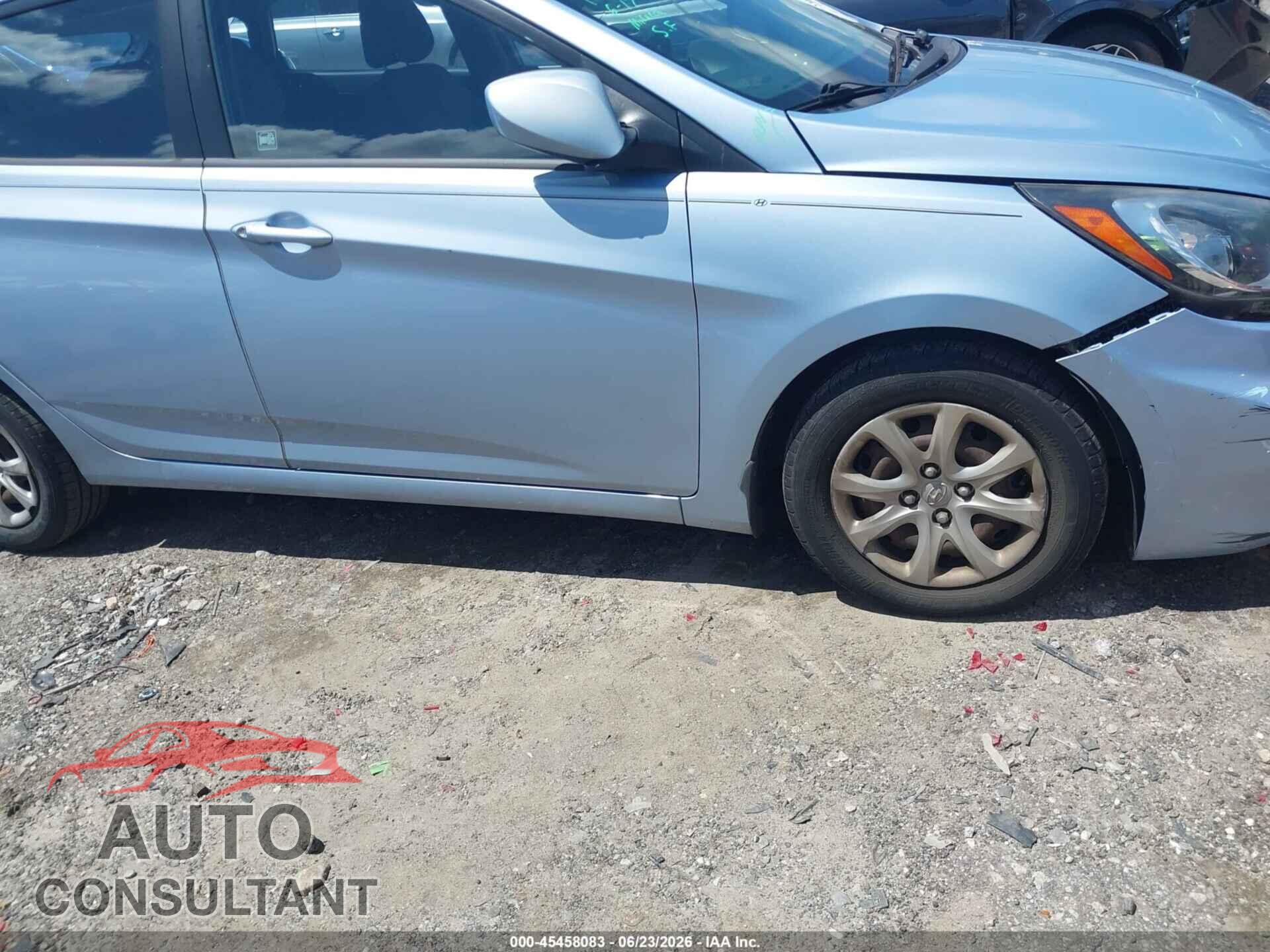 HYUNDAI ACCENT 2013 - KMHCT5AE1DU081127