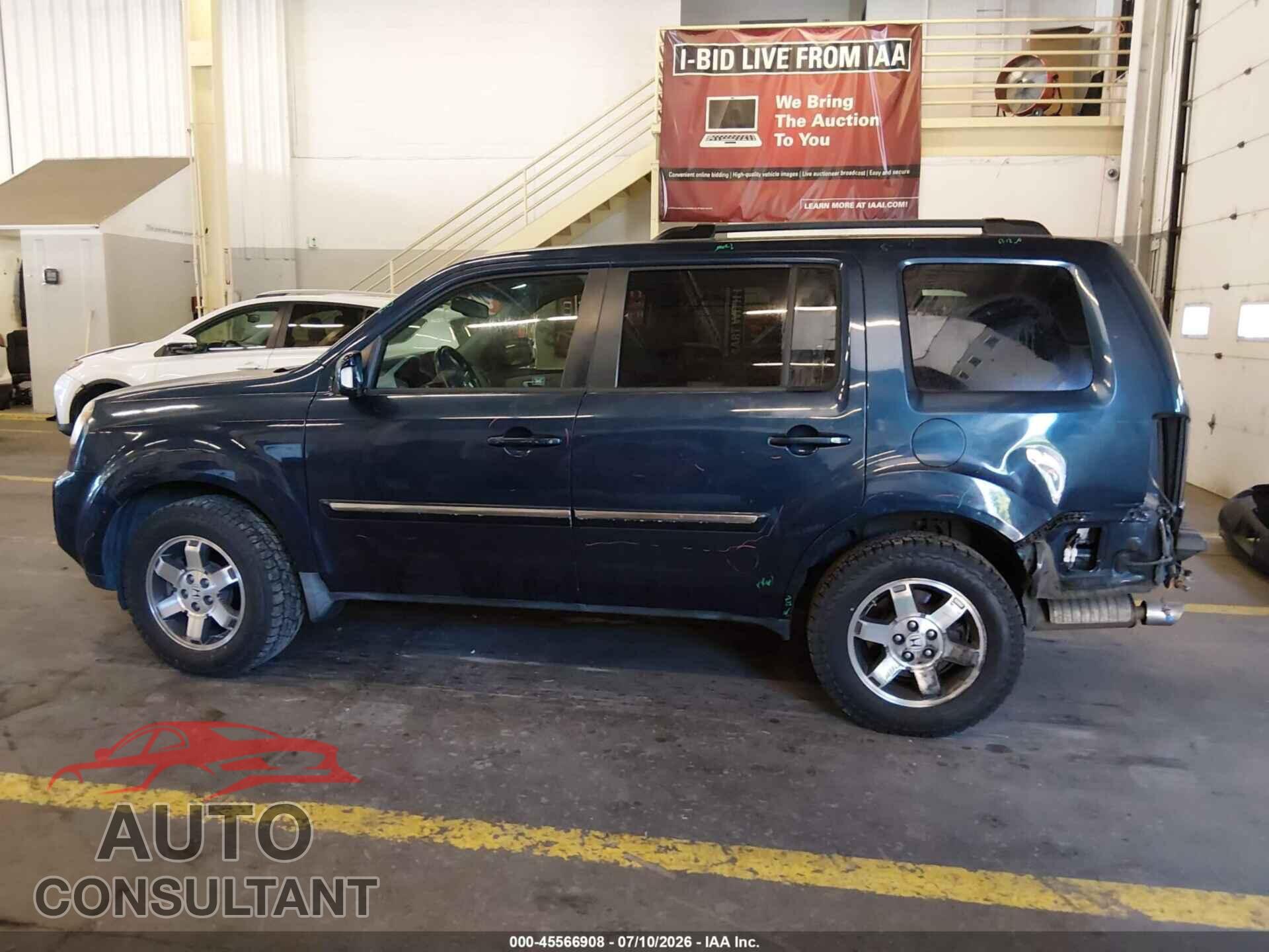 HONDA PILOT 2010 - 5FNYF4H96AB012684