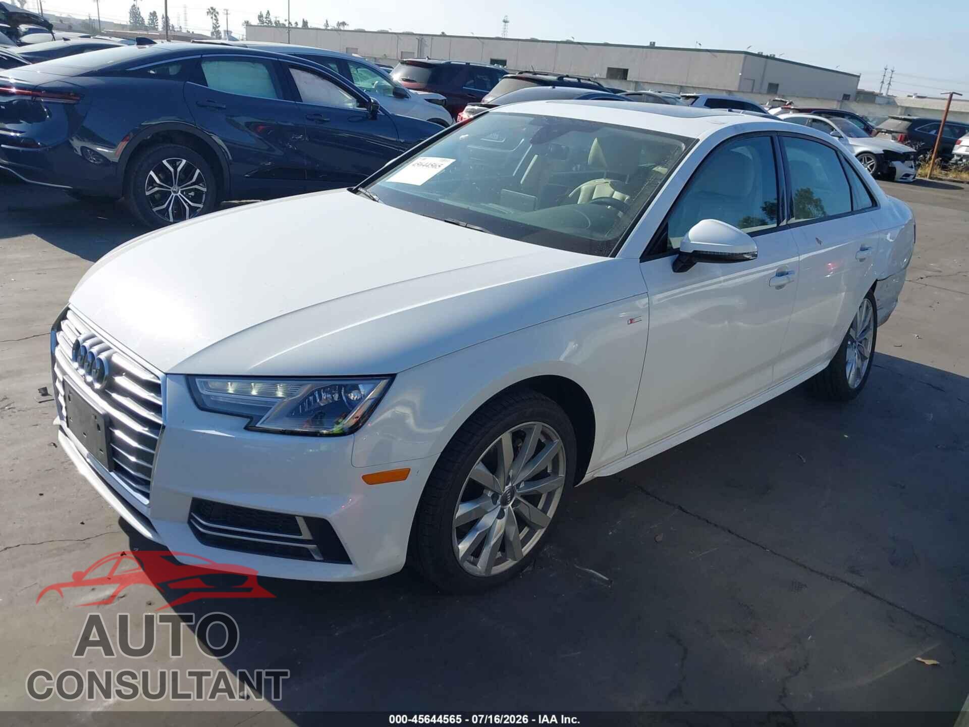 AUDI A4 2018 - WAUKMAF47JN019711
