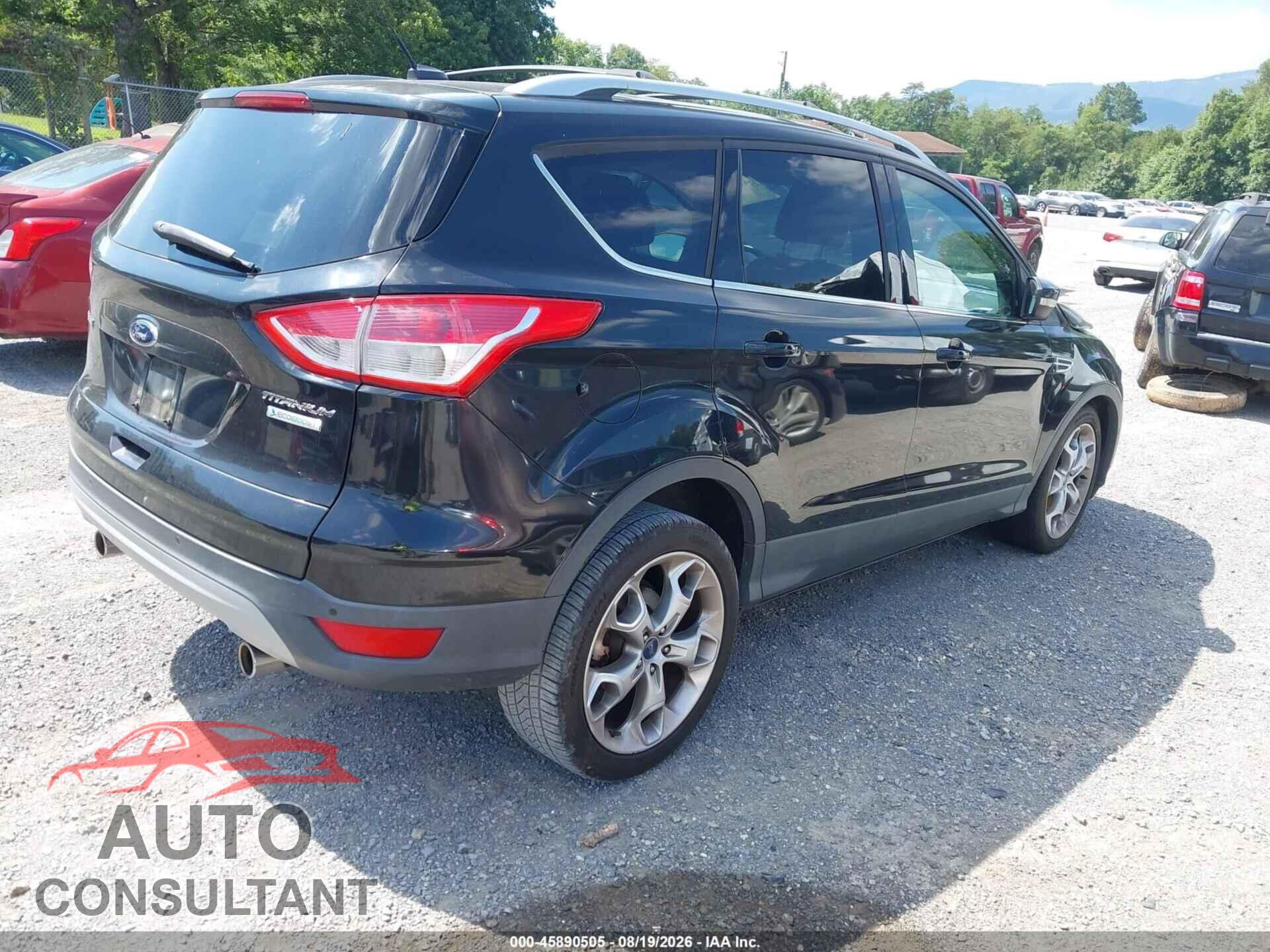 FORD ESCAPE 2013 - 1FMCU0J96DUA32895
