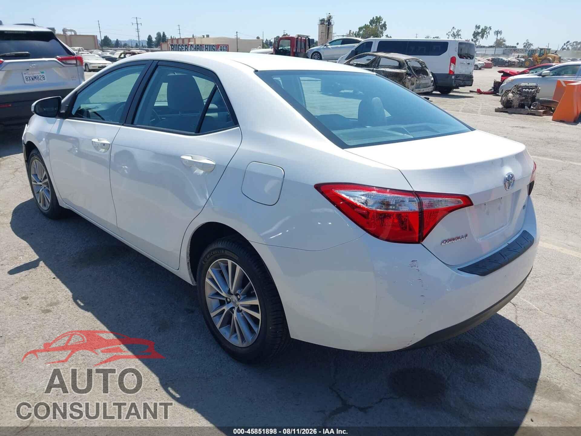 TOYOTA COROLLA 2015 - 5YFBURHE9FP204392