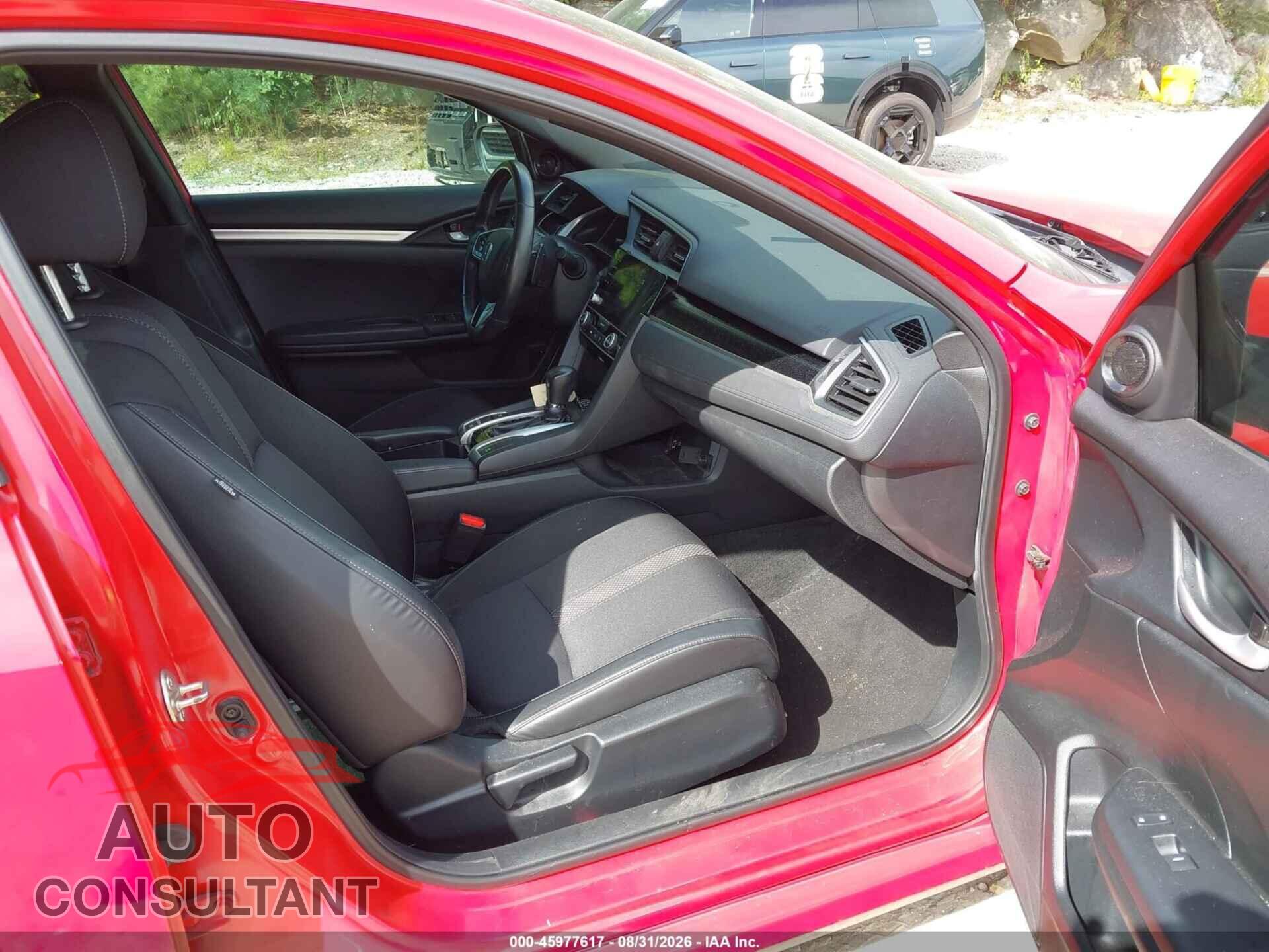 HONDA CIVIC 2019 - 2HGFC2F82KH603364
