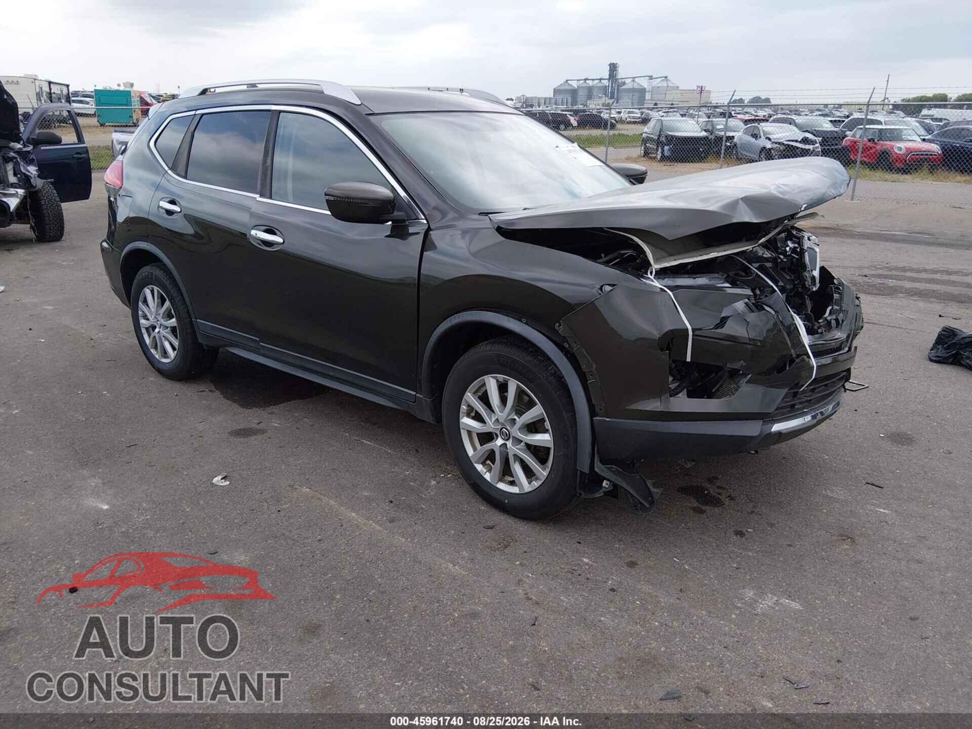 NISSAN ROGUE 2017 - KNMAT2MV4HP586864