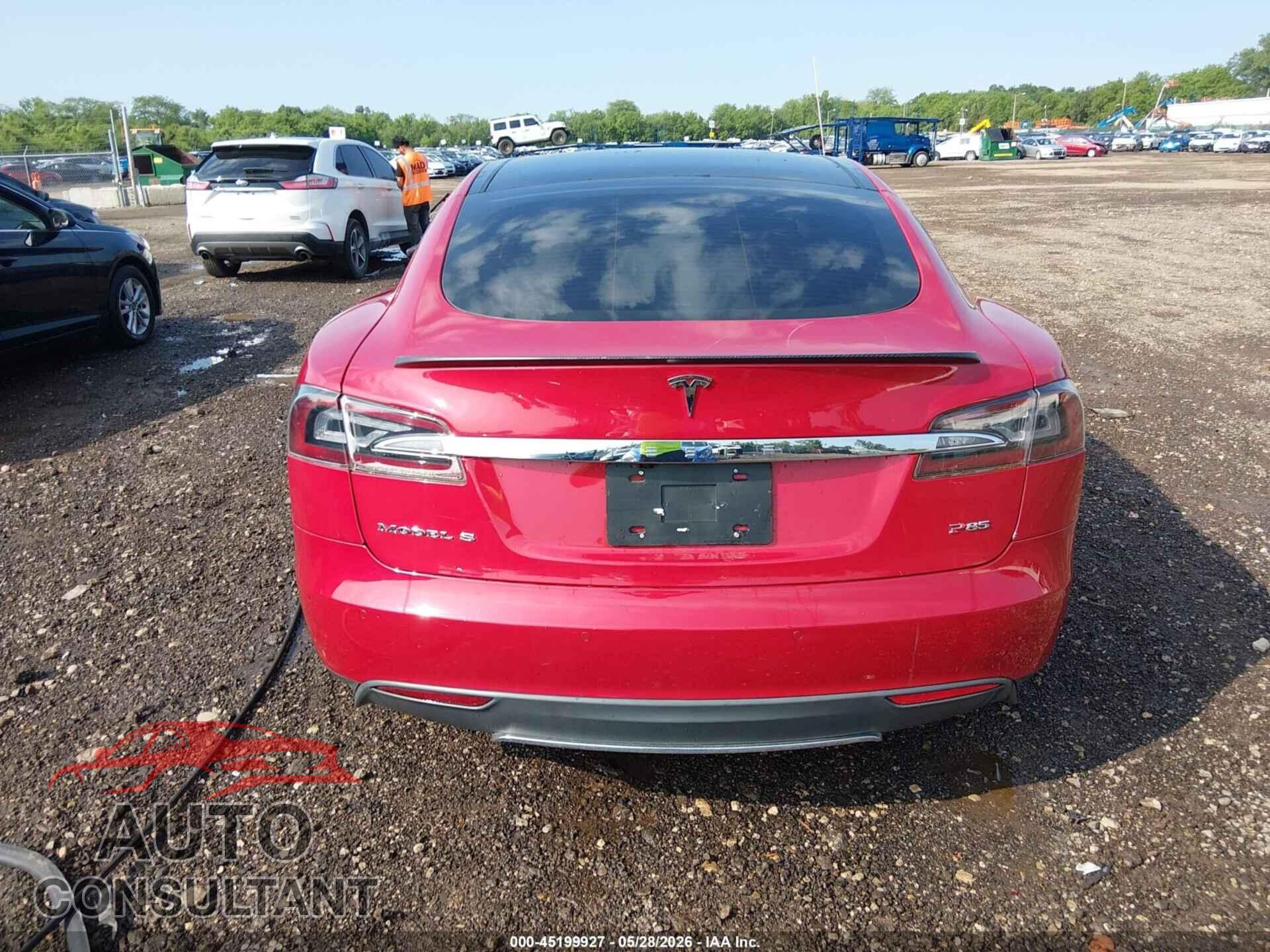 TESLA MODEL S 2013 - 5YJSA1DP4DFP24087