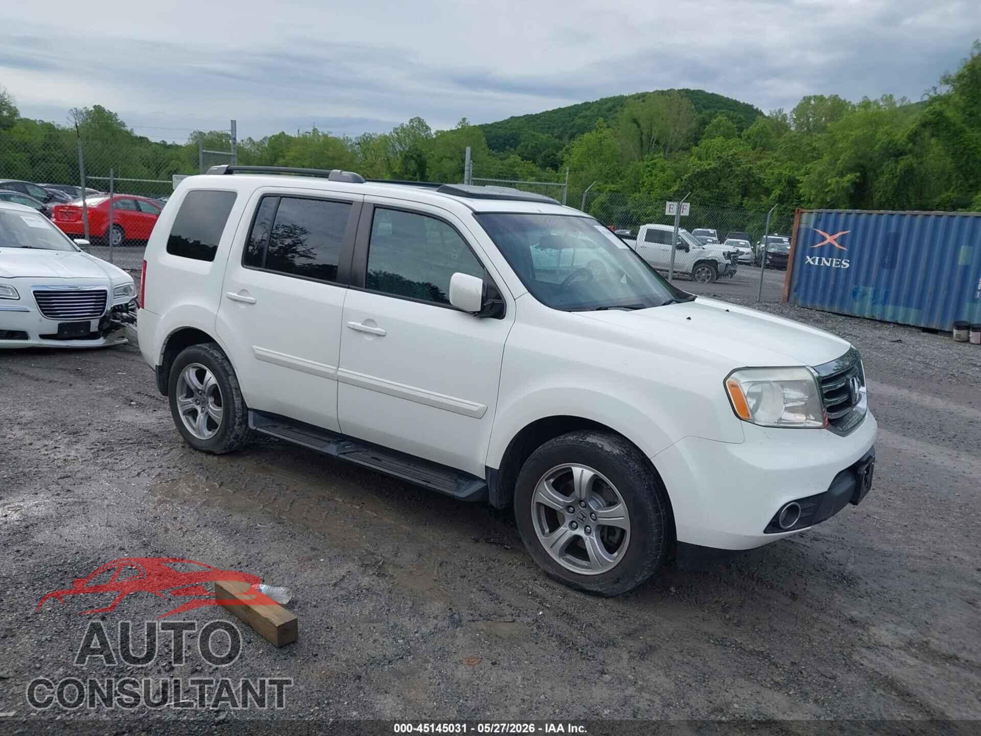 HONDA PILOT 2014 - 5FNYF4H50EB013428