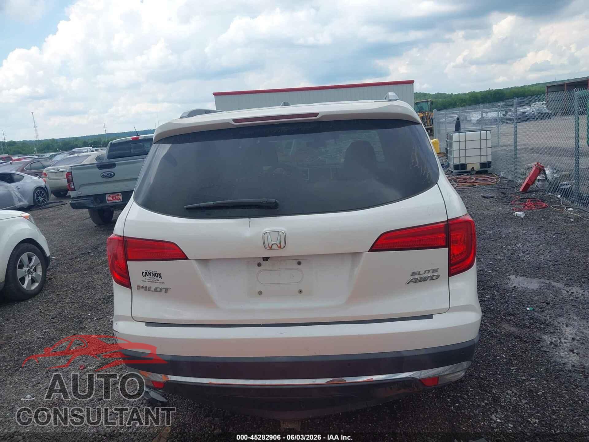 HONDA PILOT 2018 - 5FNYF6H0XJB005458