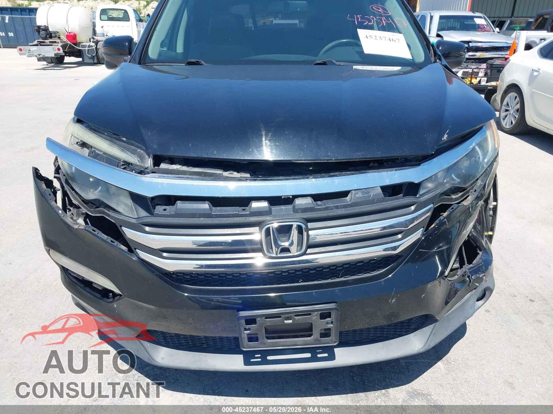 HONDA PILOT 2016 - 5FNYF6H8XGB069157