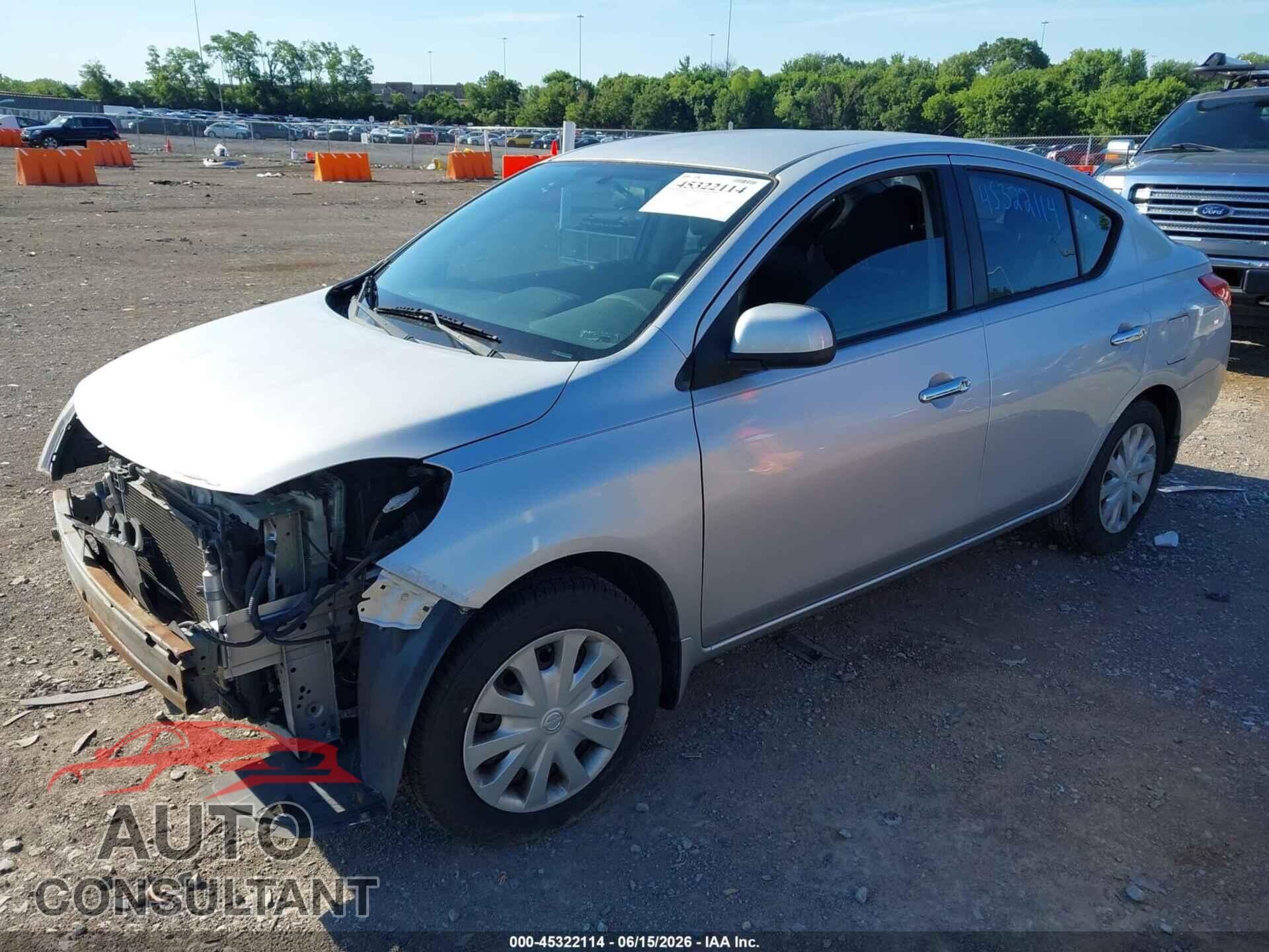NISSAN VERSA 2012 - 3N1CN7AP1CL869820
